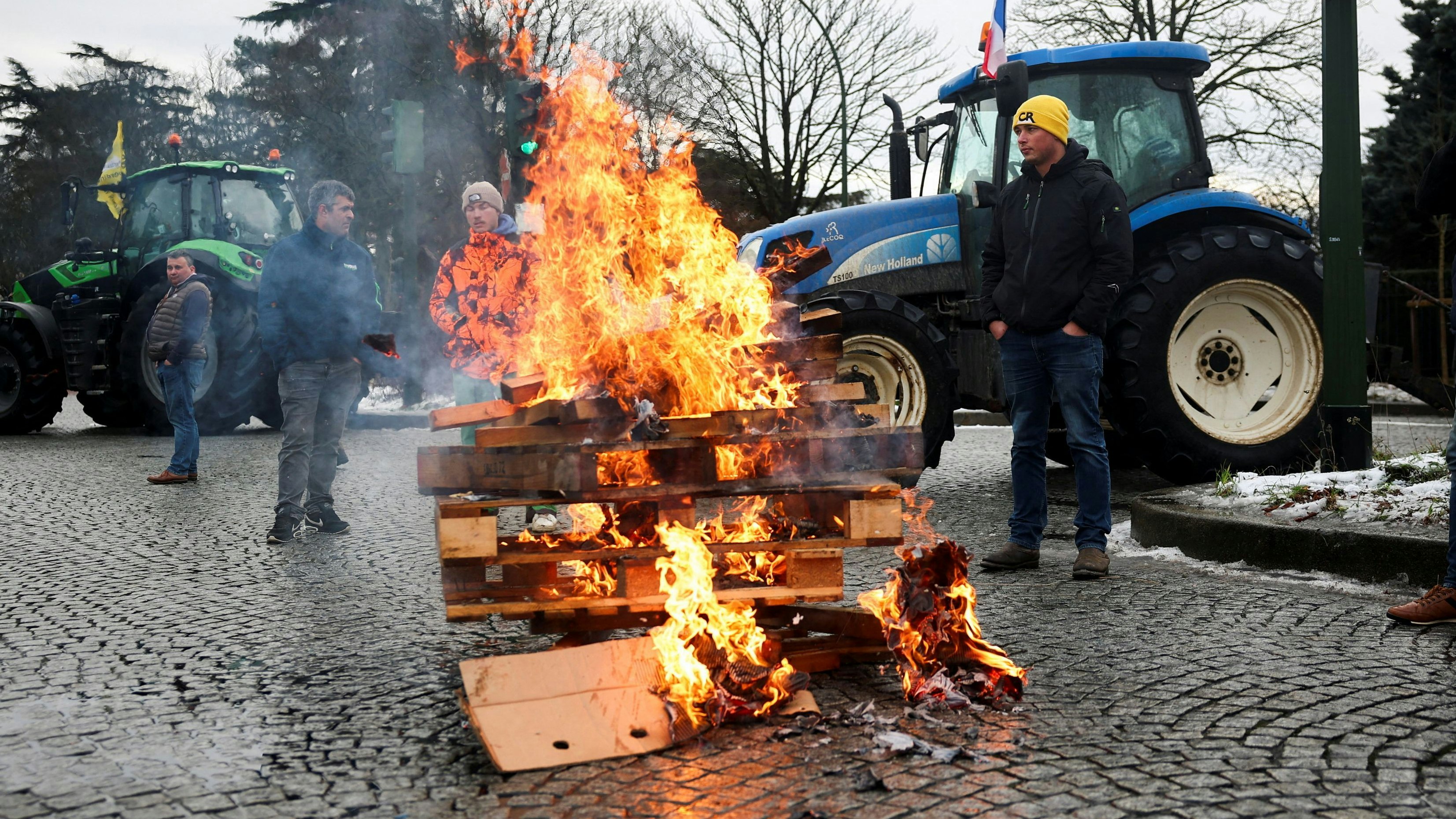 Heute.at - 800 Seiten Vertrag: Warum Mercosur viele wütend macht
