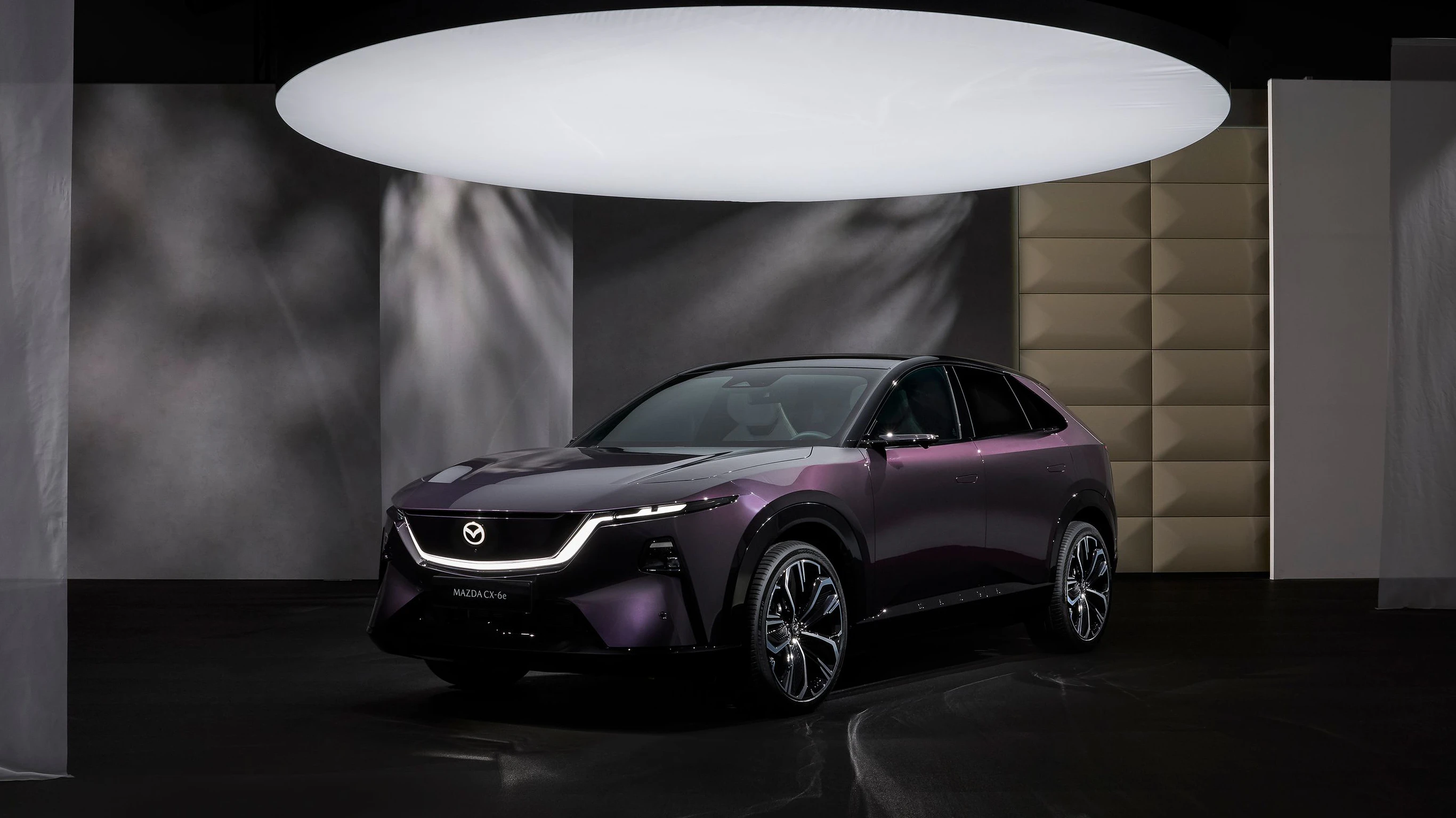 Heute.at - Jetzt ist er da! Mazda CX-6e startet in Österreich
