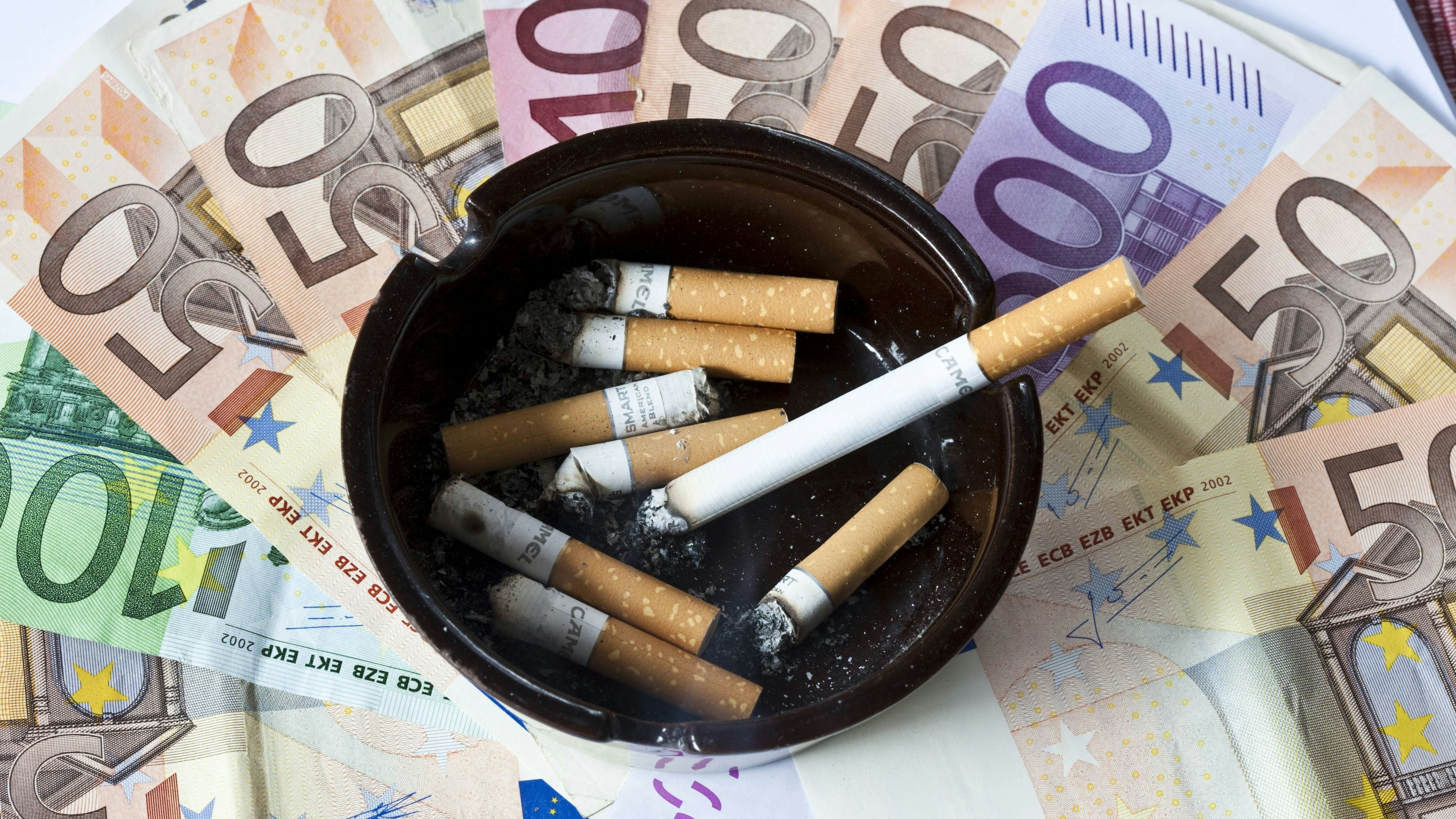 Heute.at - Tschick-Hammer – Rauchen wird schon wieder teurer