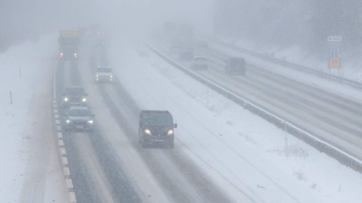 Icy Storm Freezes Vienna: Increased Danger in Eastern Austria Icy Storm Freezes Vienna: Increased Danger in Eastern Austria