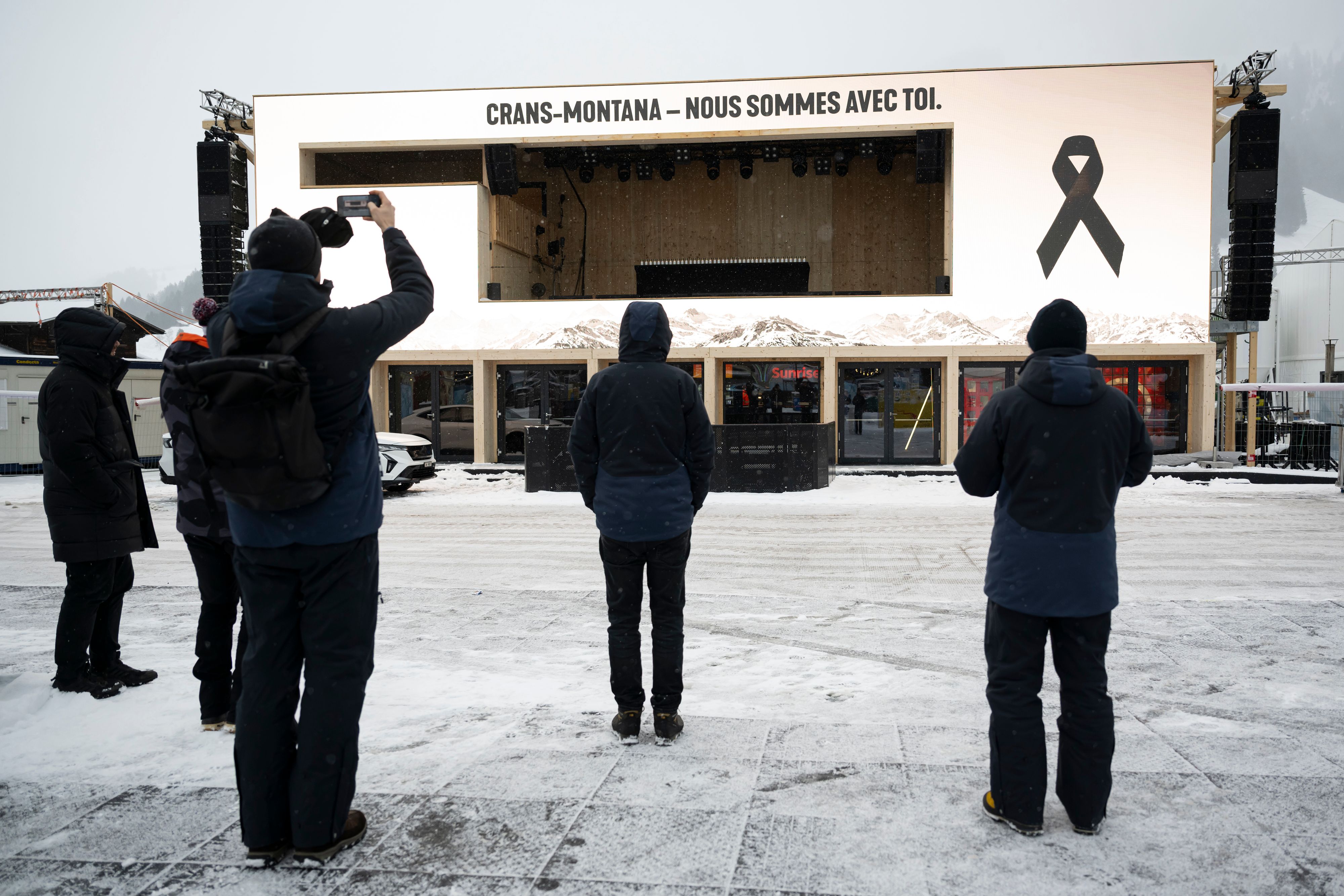 Heute.at - Keine Party in Adelboden nach Crans-Montana-Tragödie