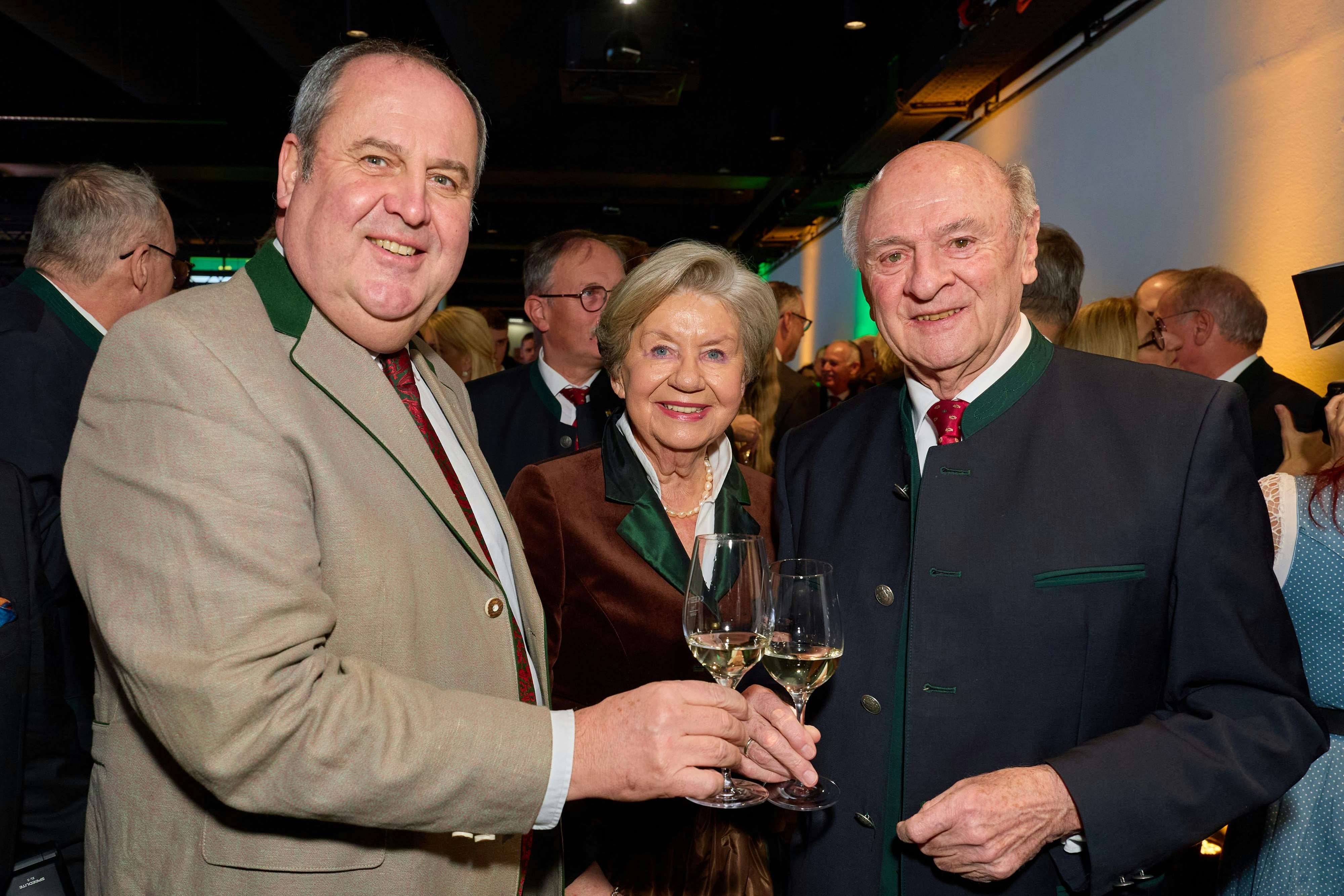 Die Prölls: Einer davon fährt im Sommer zur Fußball-Weltmeisterschaft