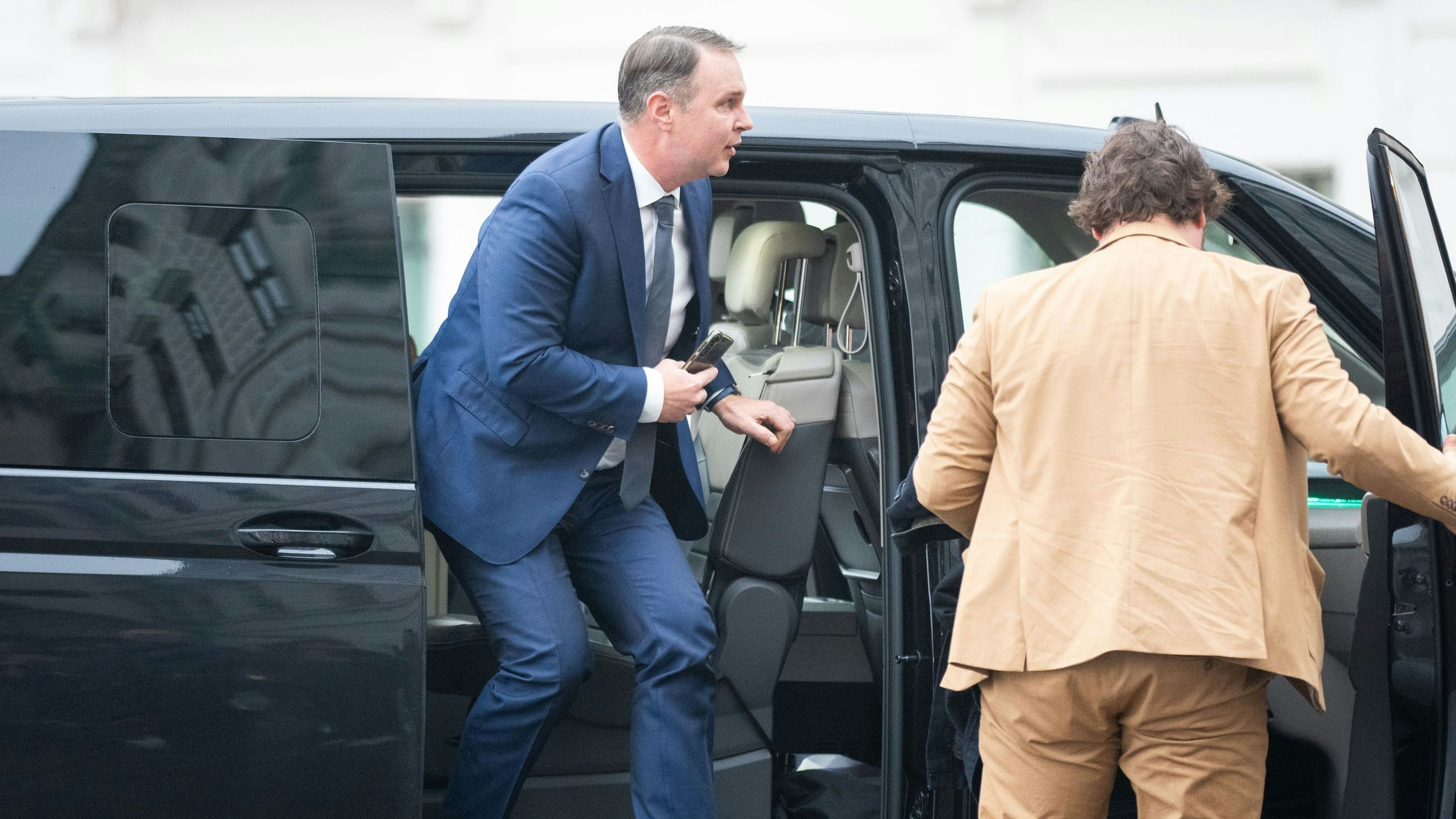 Heute.at - Tiramisu-Gipfel: So legte SPÖ die Kern-Debatte auf Eis