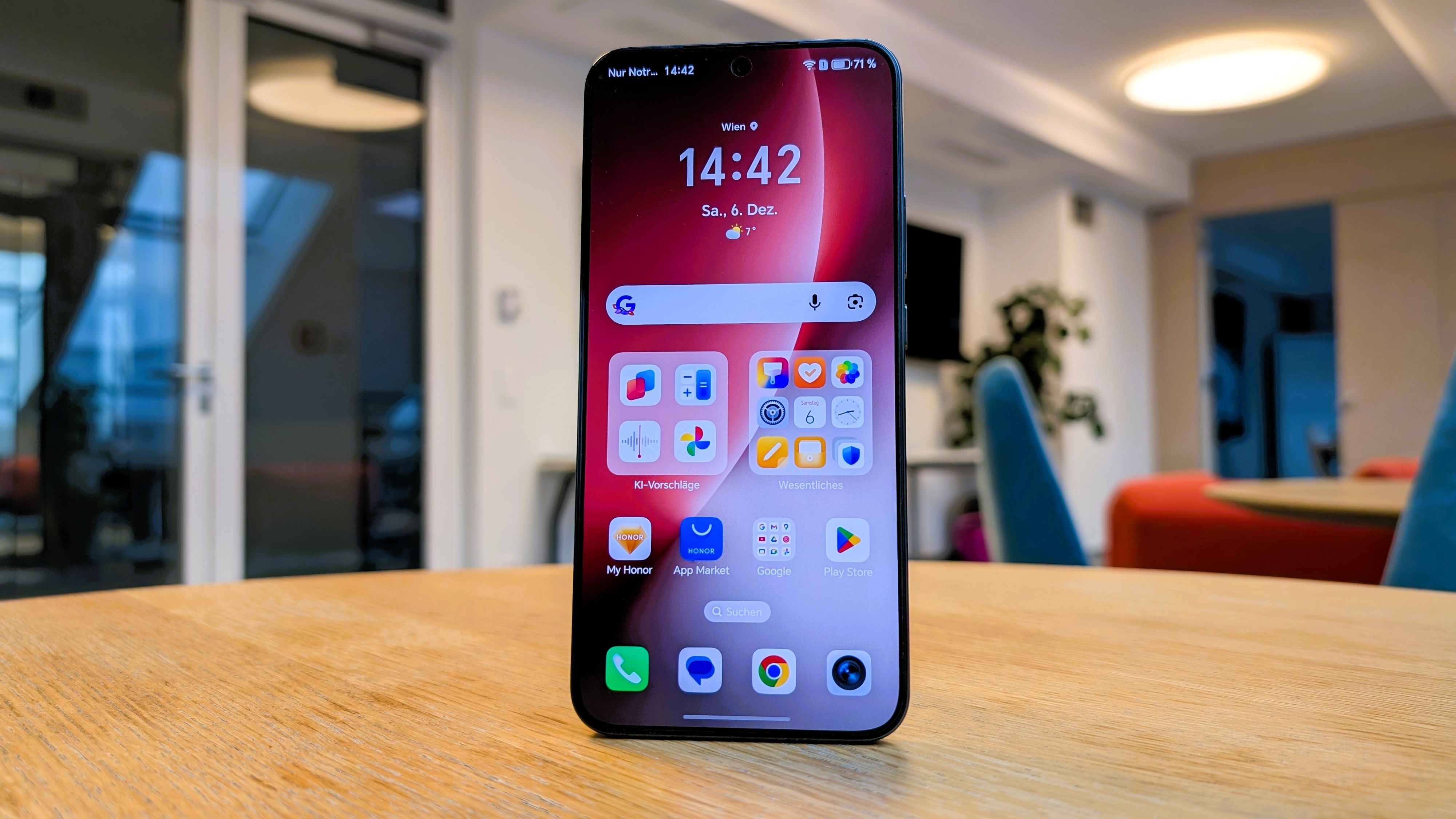 Ein Nebeneffekt: Da im Minimal-Modus weniger Apps im Hintergrund laufen, sparst du auch Akku.