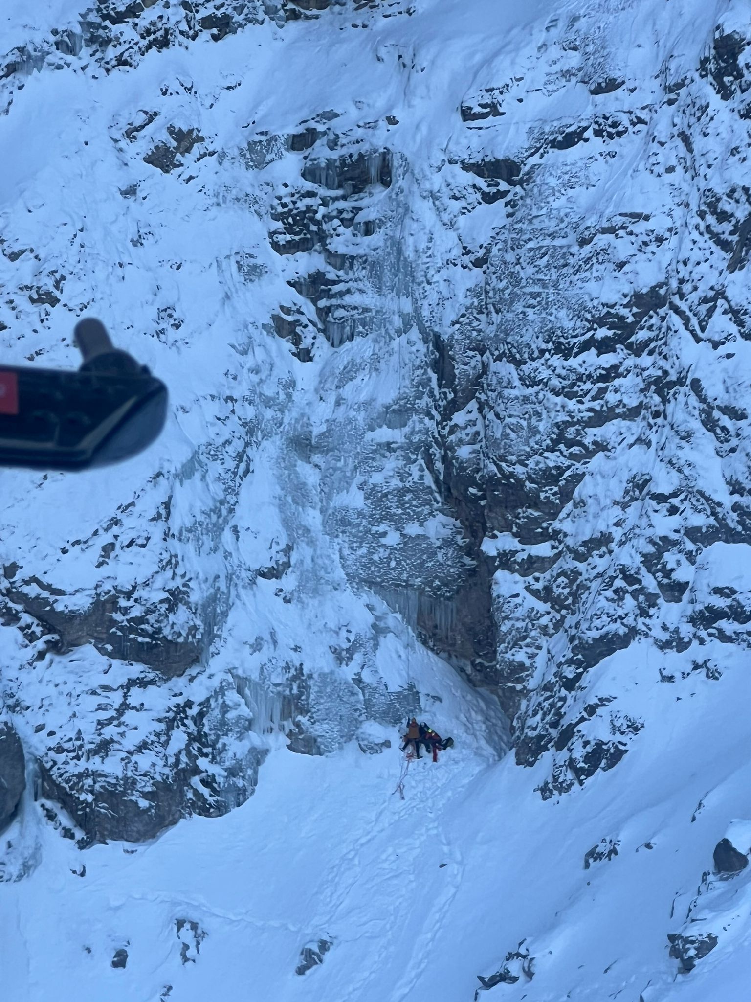 Heute.at - 15 Meter tief abgestürzt! Kärntner Retter in Slowenien