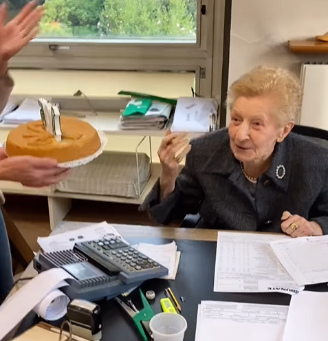 Heute.at - Pfeift auf Pension! 105-Jährige arbeitet seit 90 Jahren