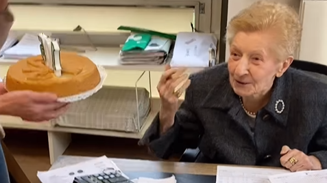 Heute.at - Pfeift auf Pension! 105-Jährige arbeitet seit 90 Jahren