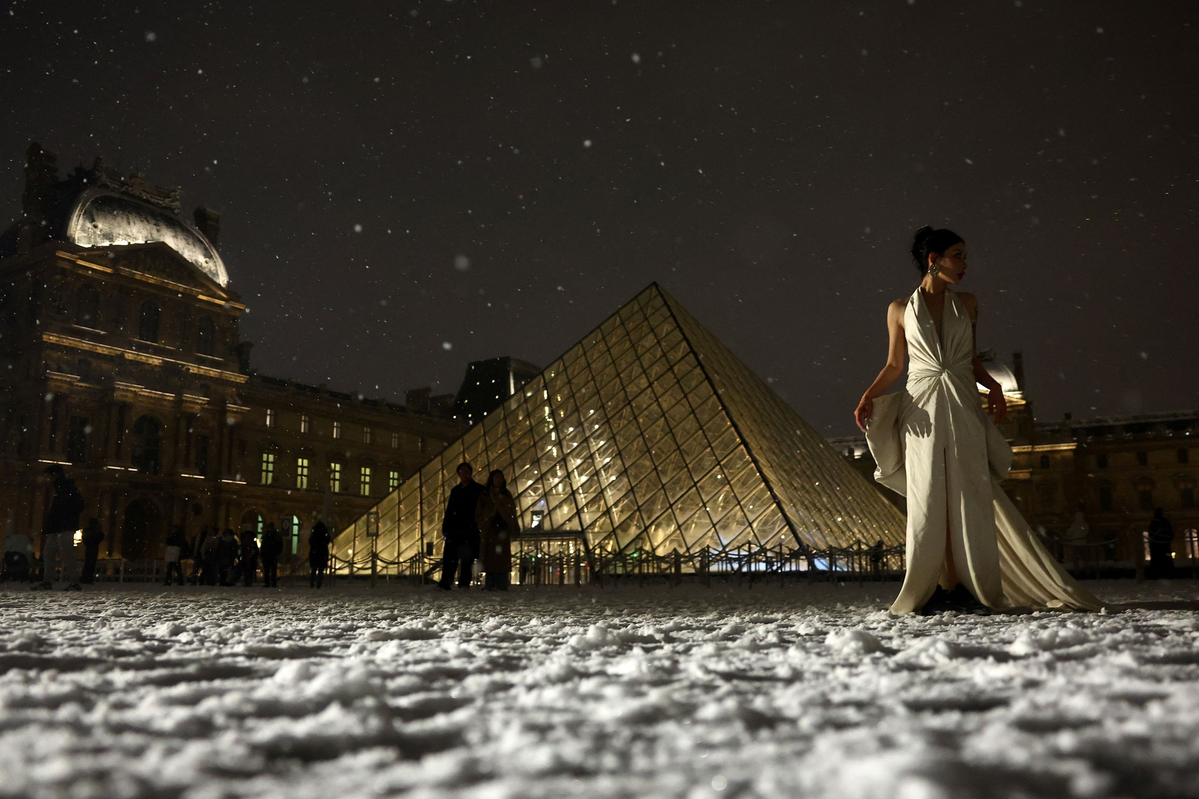 Heute.at - Höhere Eintrittspreise für Nicht-Europäer im Louvre