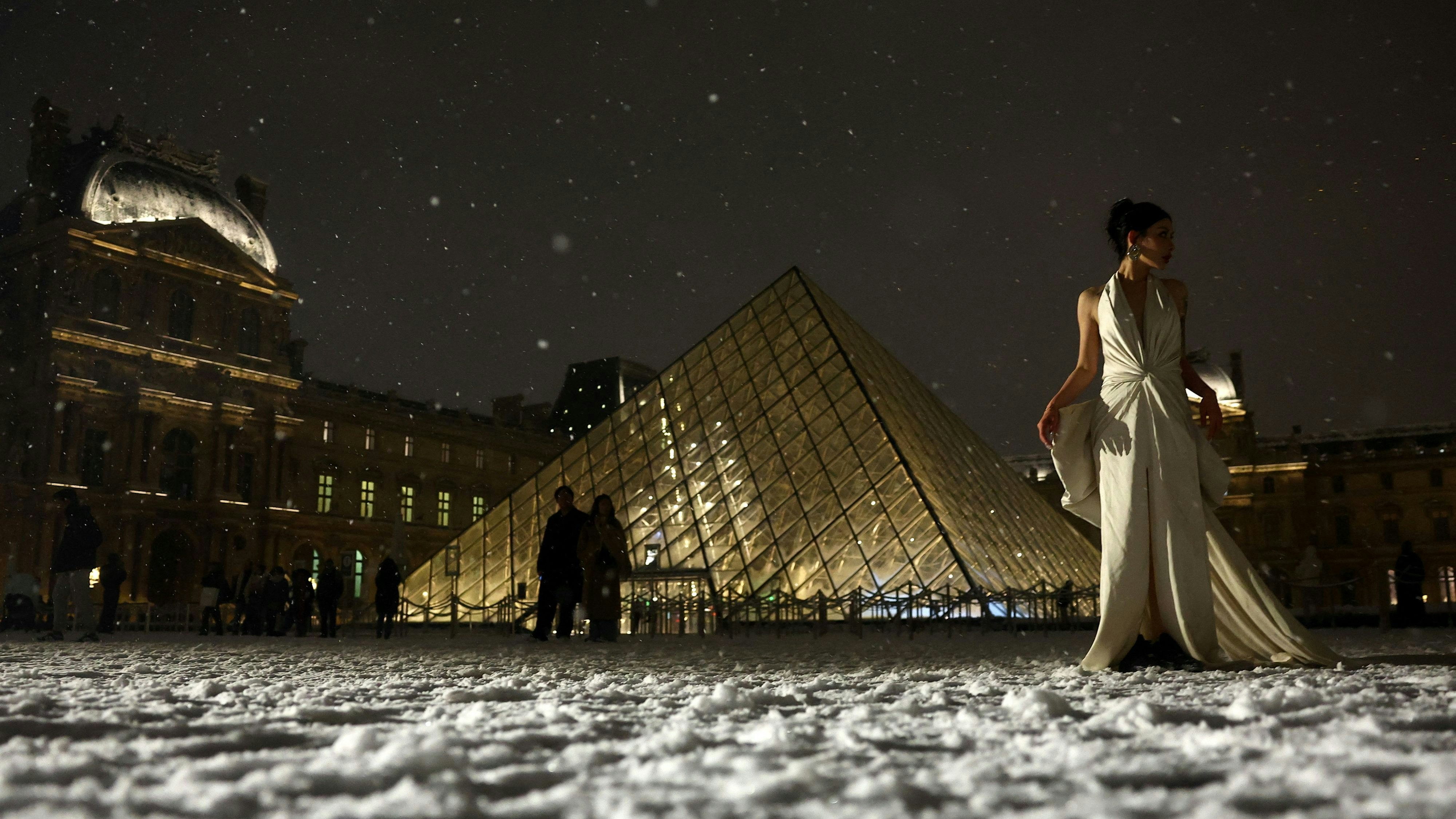 Heute.at - Höhere Eintrittspreise für Nicht-Europäer im Louvre
