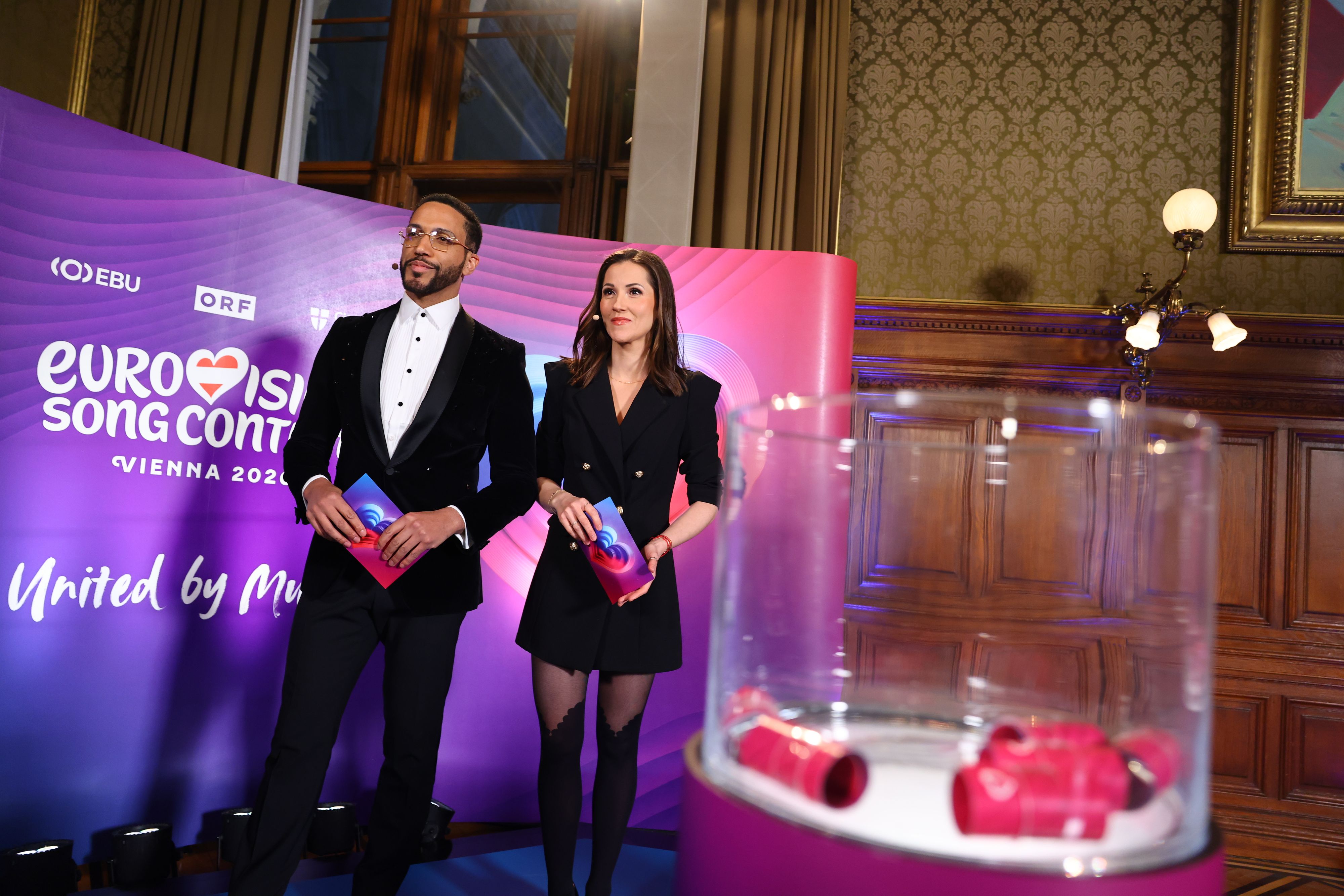 Heute.at - Sie moderiert ESC-Ziehung: Wer ist Alexandra Wachter?