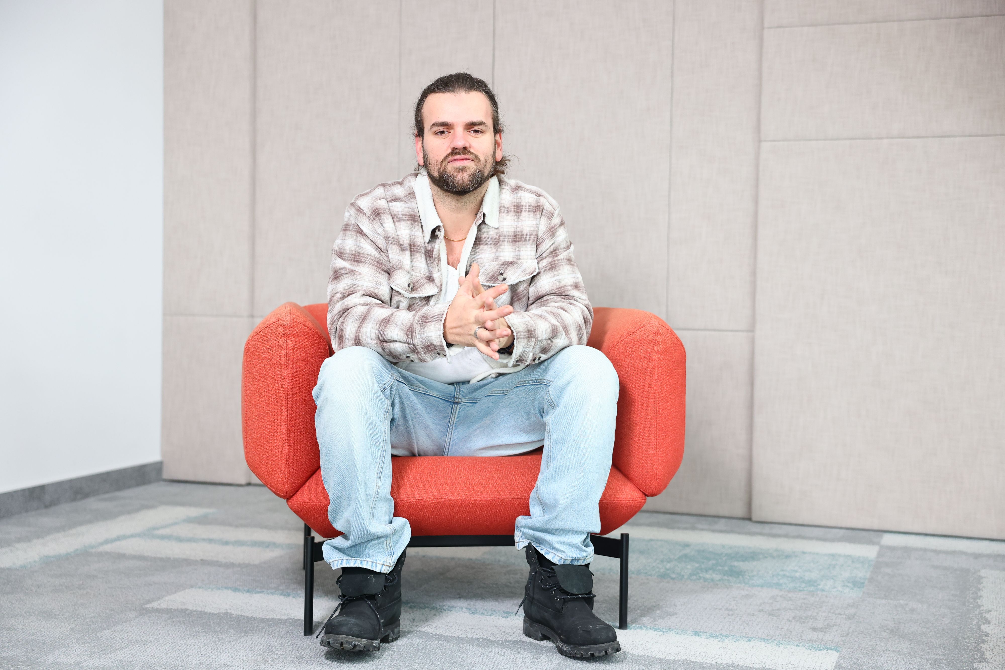 Heute.at - ESC-Kandidat Sidrit: Will nicht der Nachrücker sein