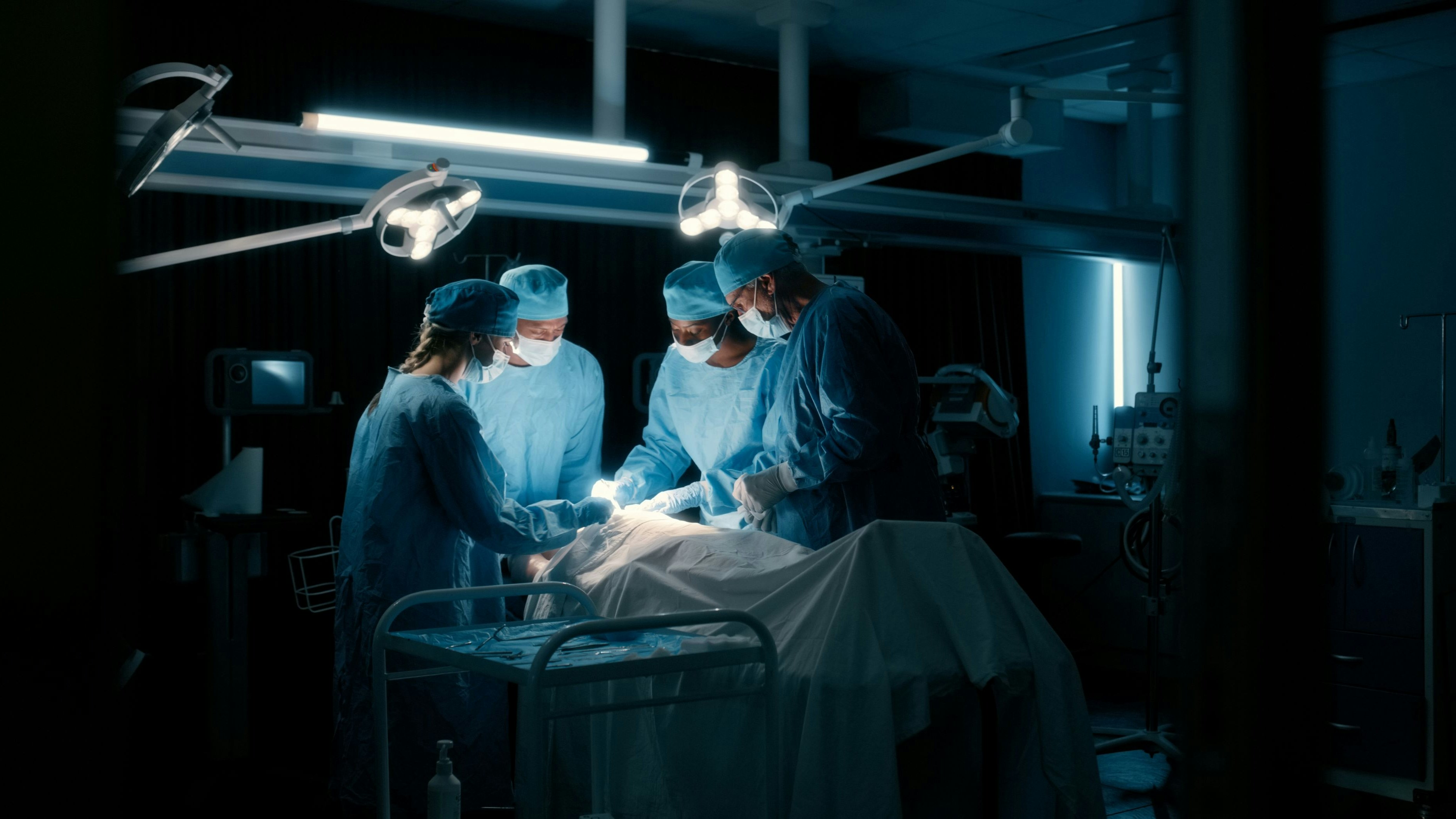 Heute.at - Frau leidet lebenslang unter misslungener Fettabsaugung