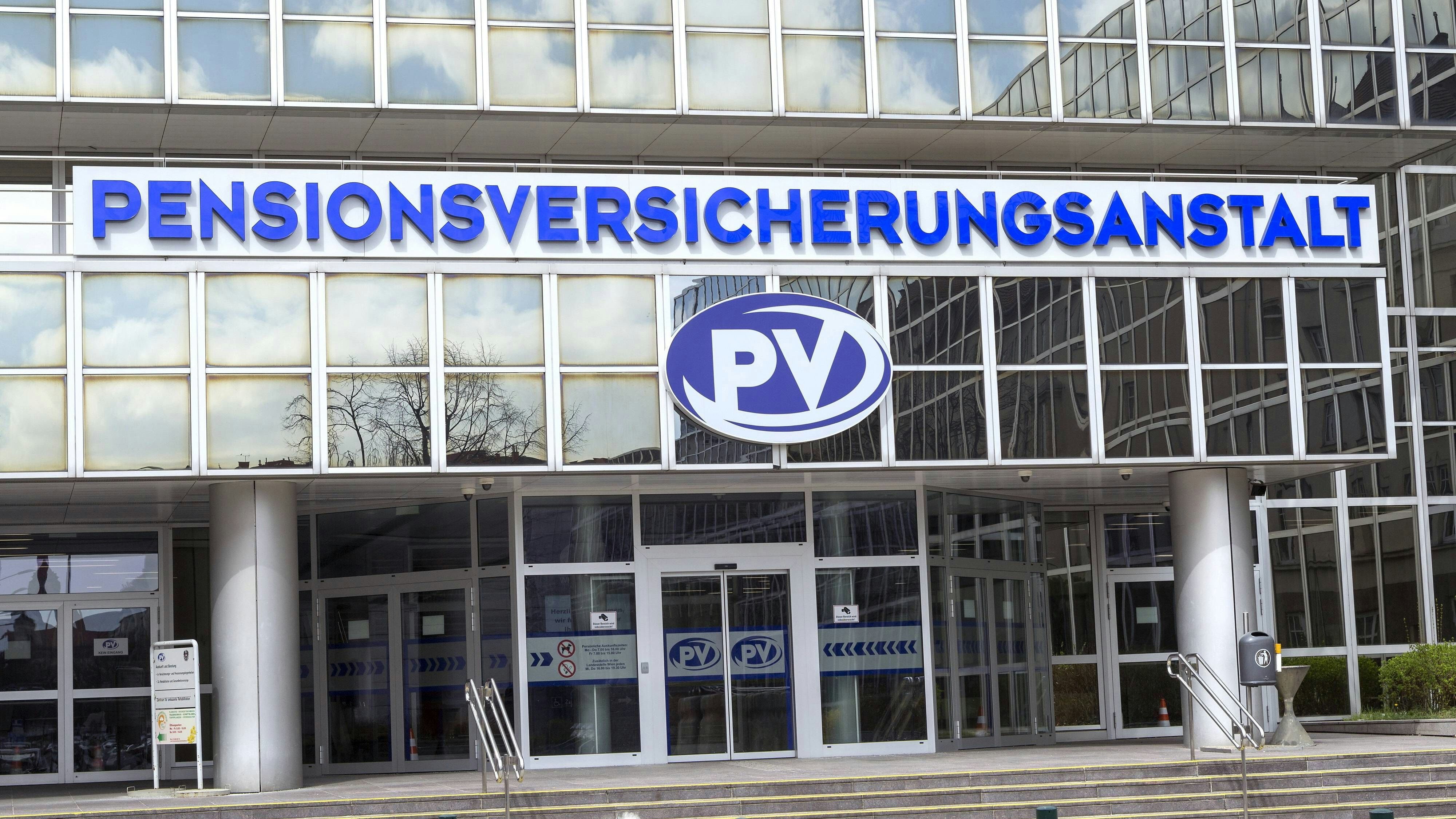 Heute.at - Wer nun länger auf seine Pension warten muss