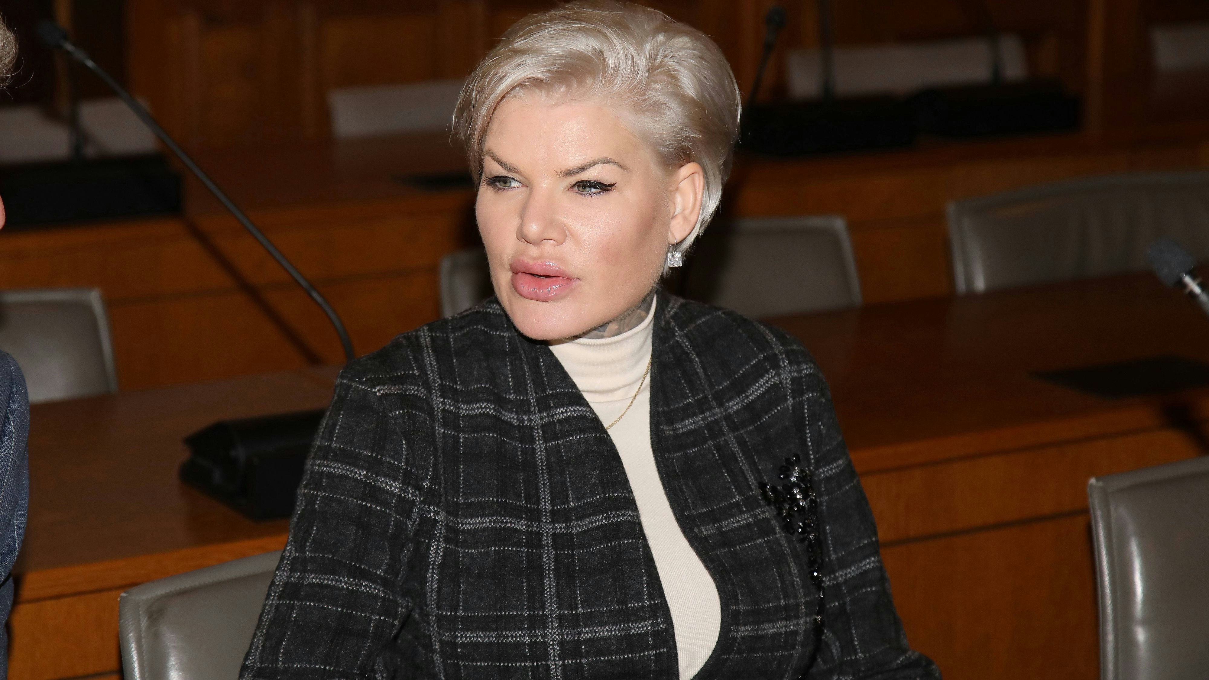 Heute.at - Nach Hitlergruß! Melanie Müller erneut verurteilt