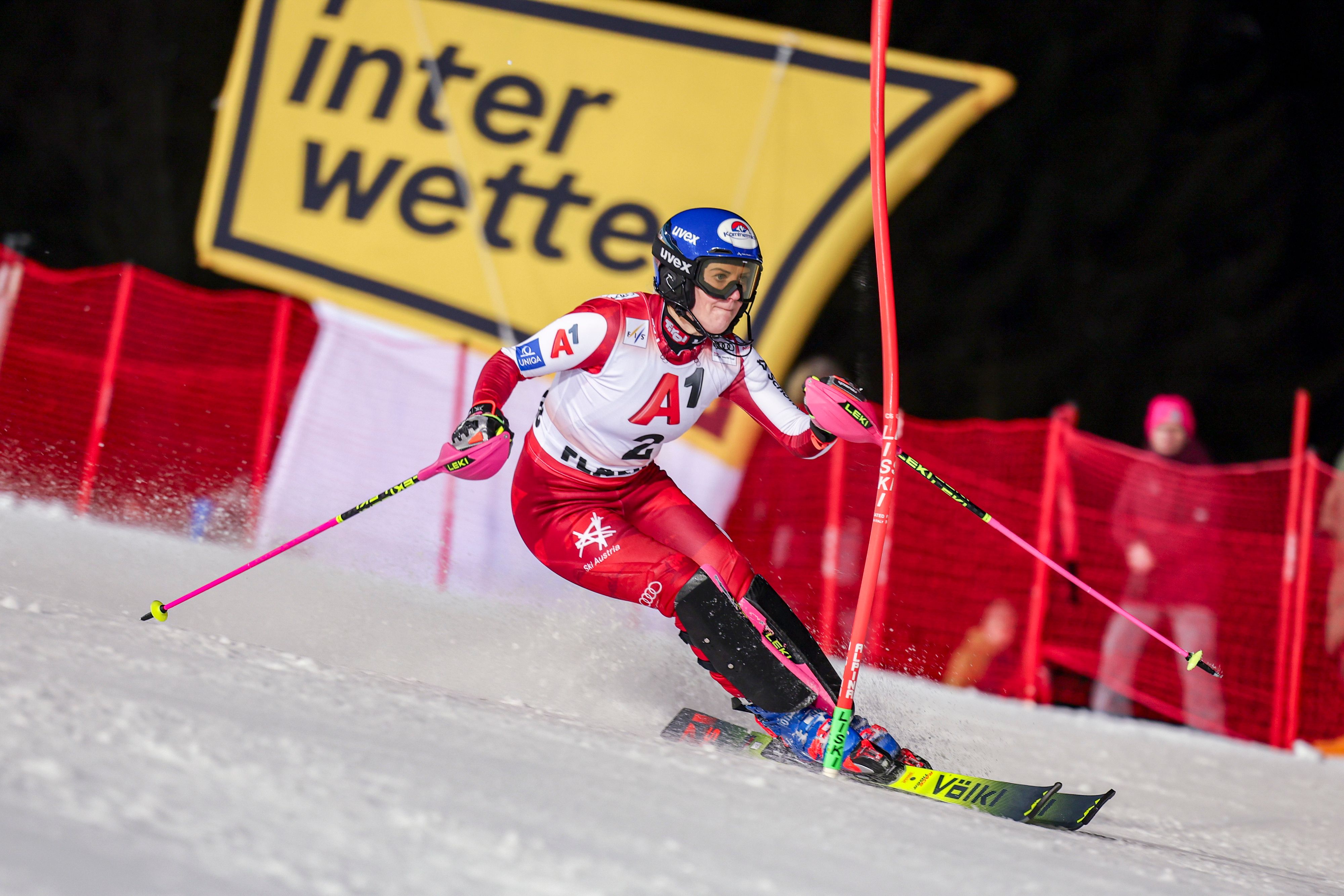 Heute.at - Nachlese: Truppe am Podest bei Shiffrin-Sieg