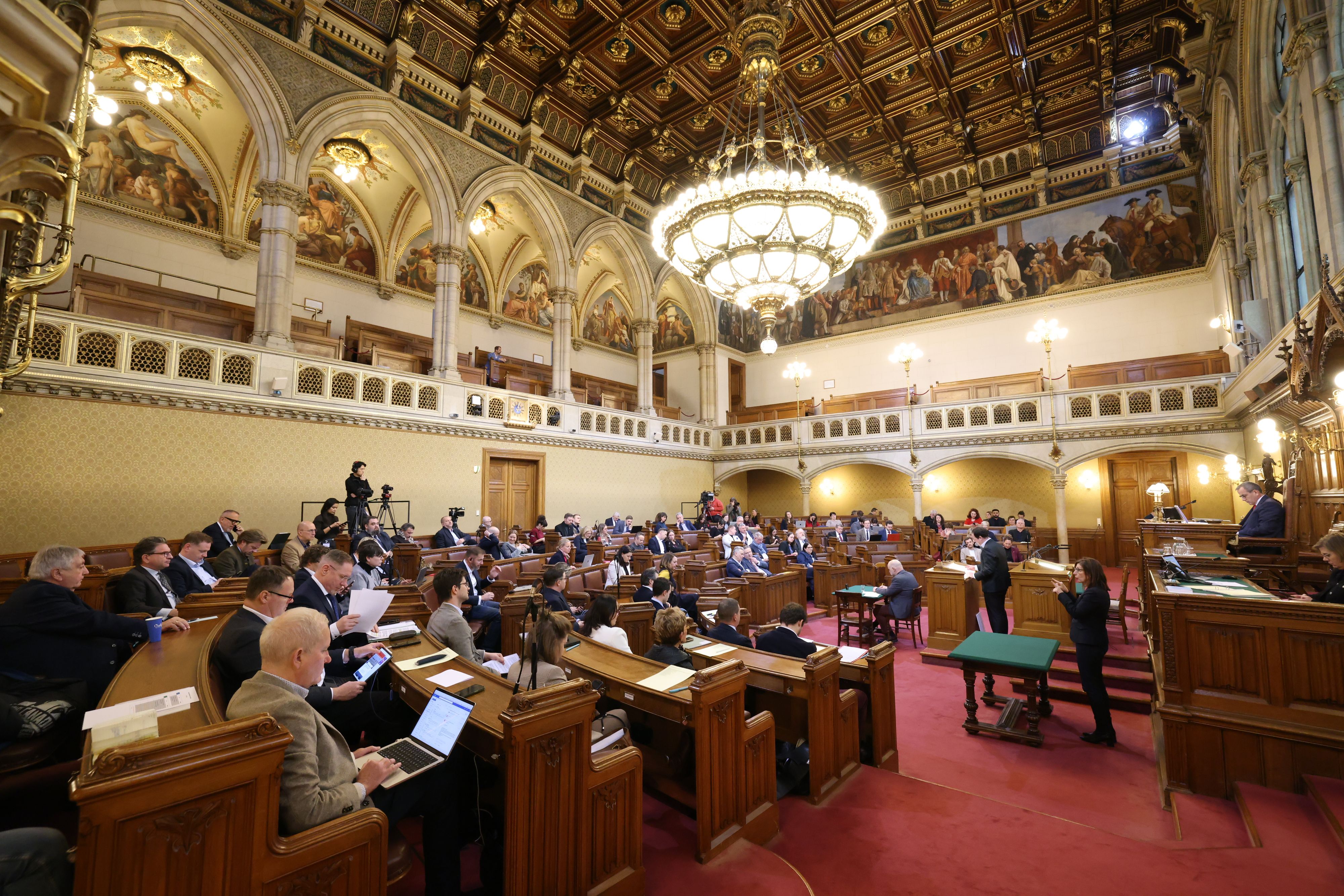 Heute.at - Massiver Mangel – Wohnbau-Debatte im Wiener Landtag