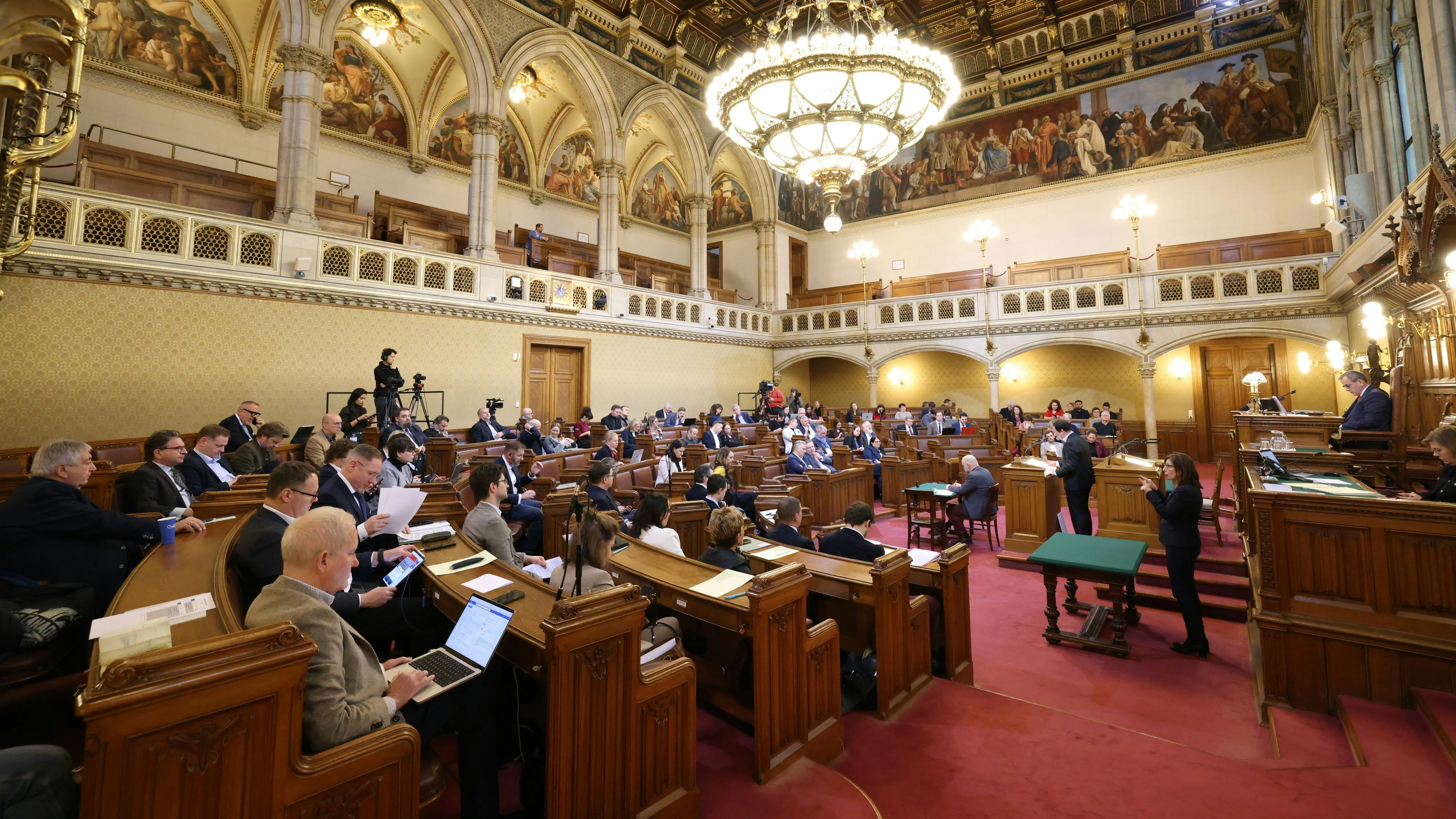 Heute.at - Massiver Mangel – Wohnbau-Debatte im Wiener Landtag