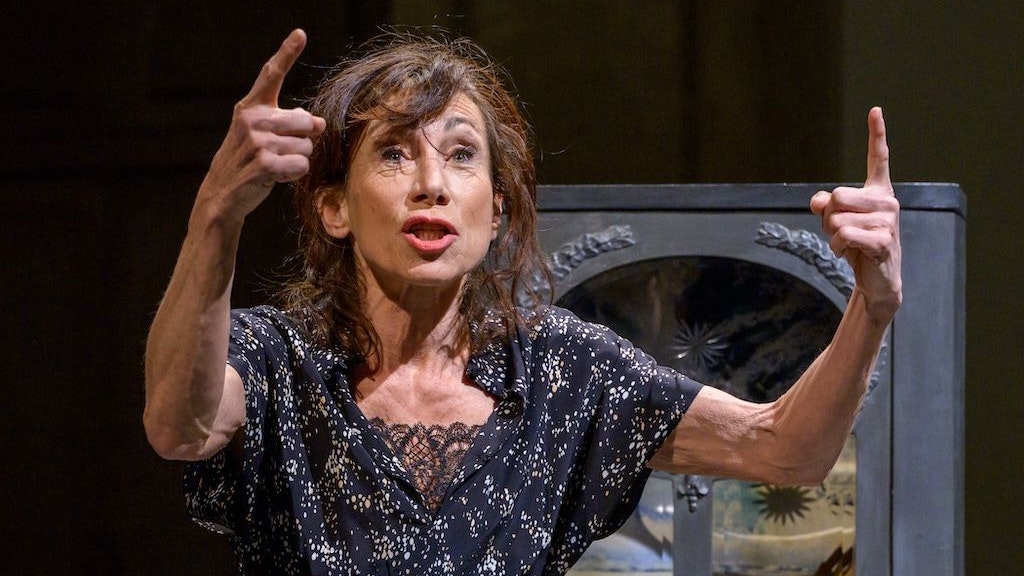 Heute.at - Gewinne Karten für Rose im Theater Hamakom