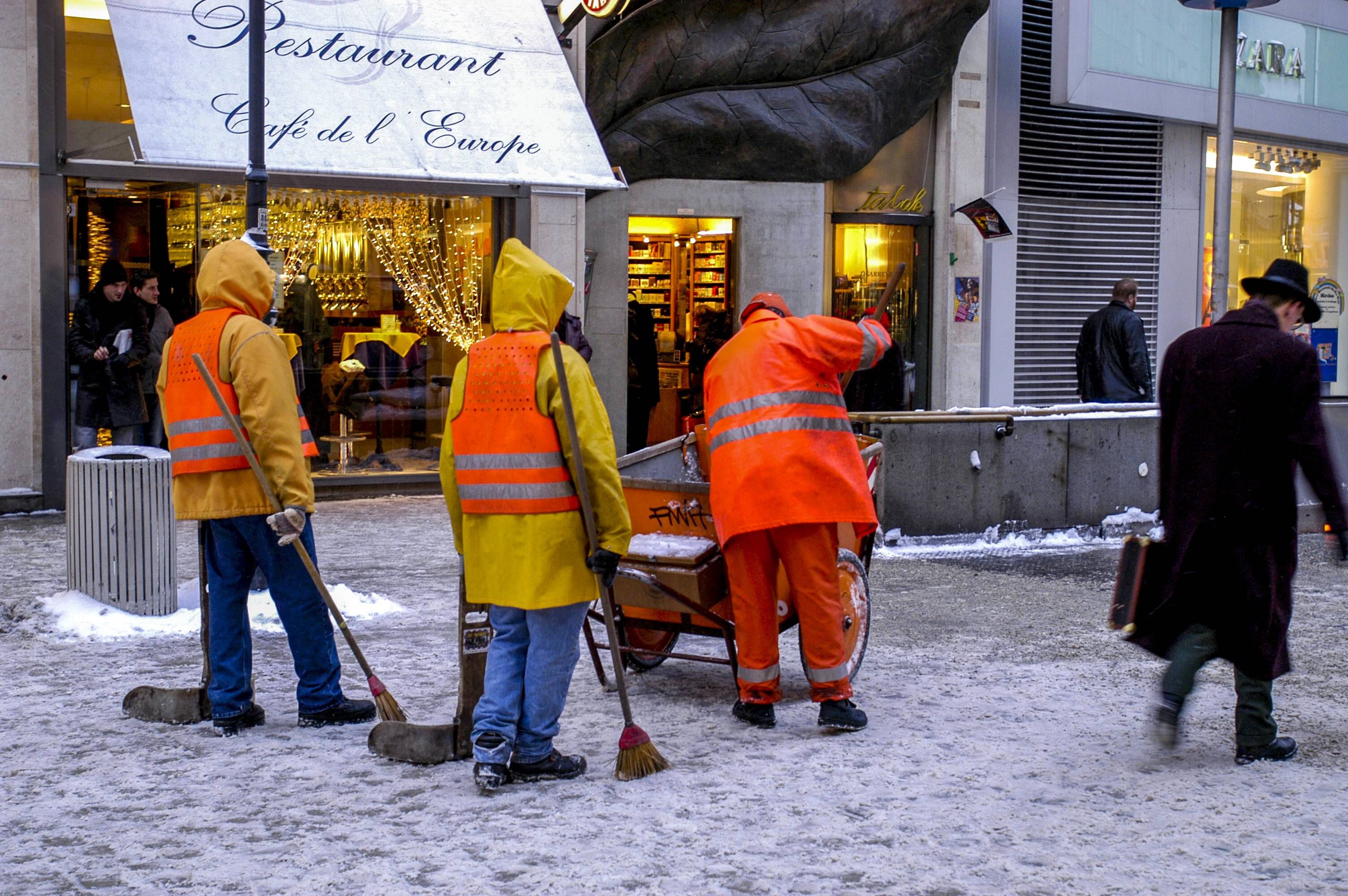 Heute.at - Warnstufe VIOLETT für mehrere Bundesländer ausgerufen