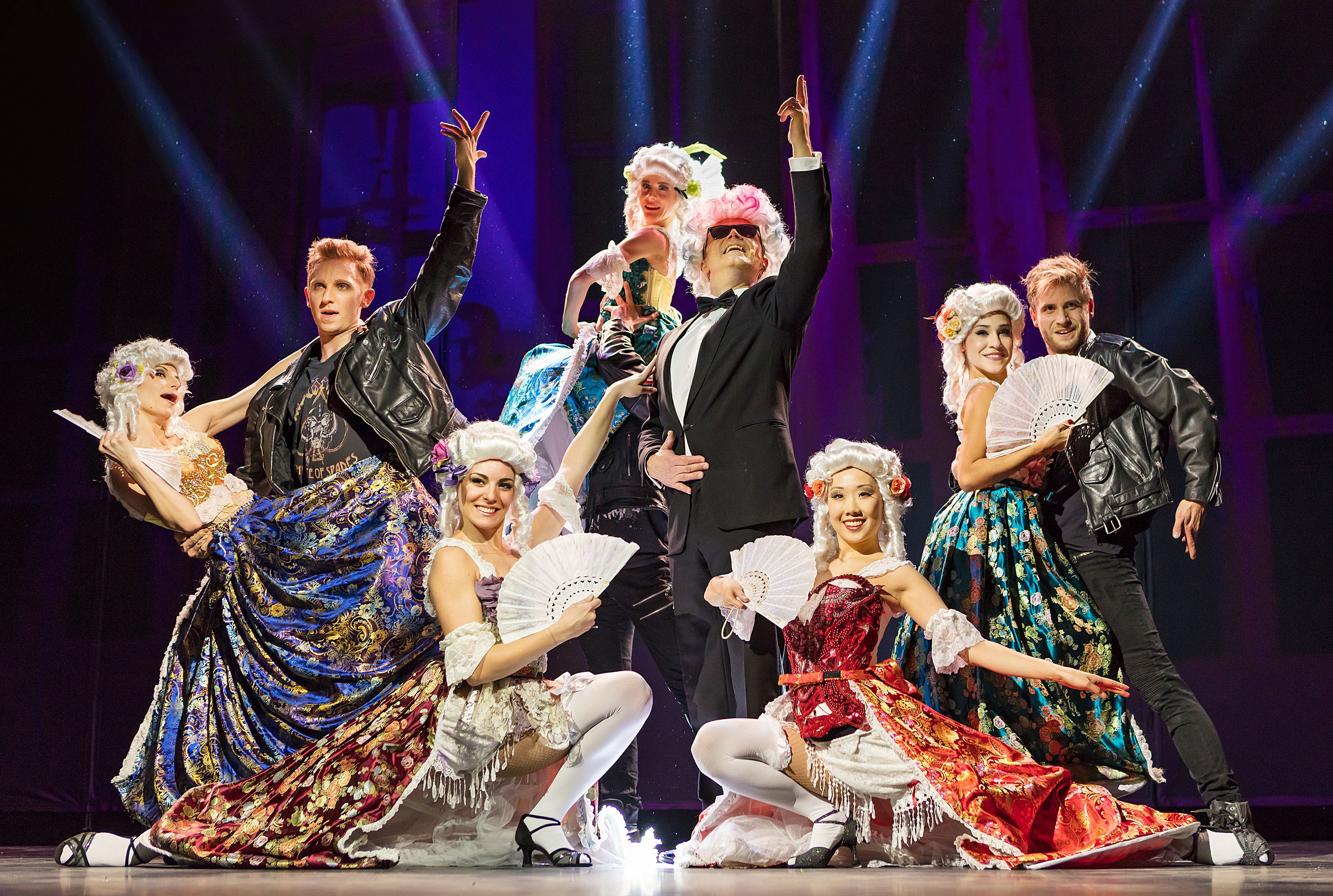 Heute.at - Heute verlost 3x2 Karten für Falco Meets Amadeus