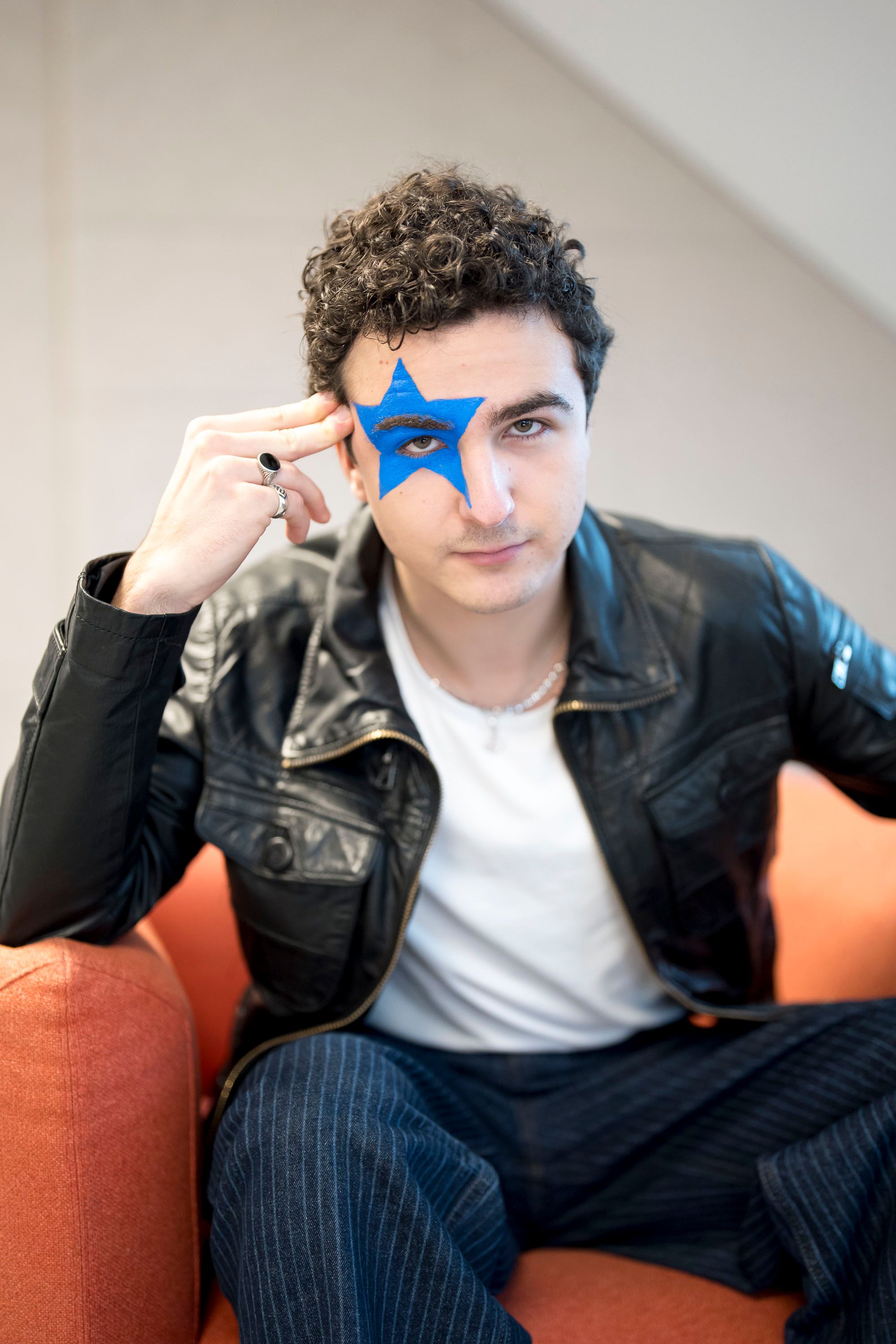 Heute.at - Warum der blaue Stern? COSMÓ klärt jetzt alle auf