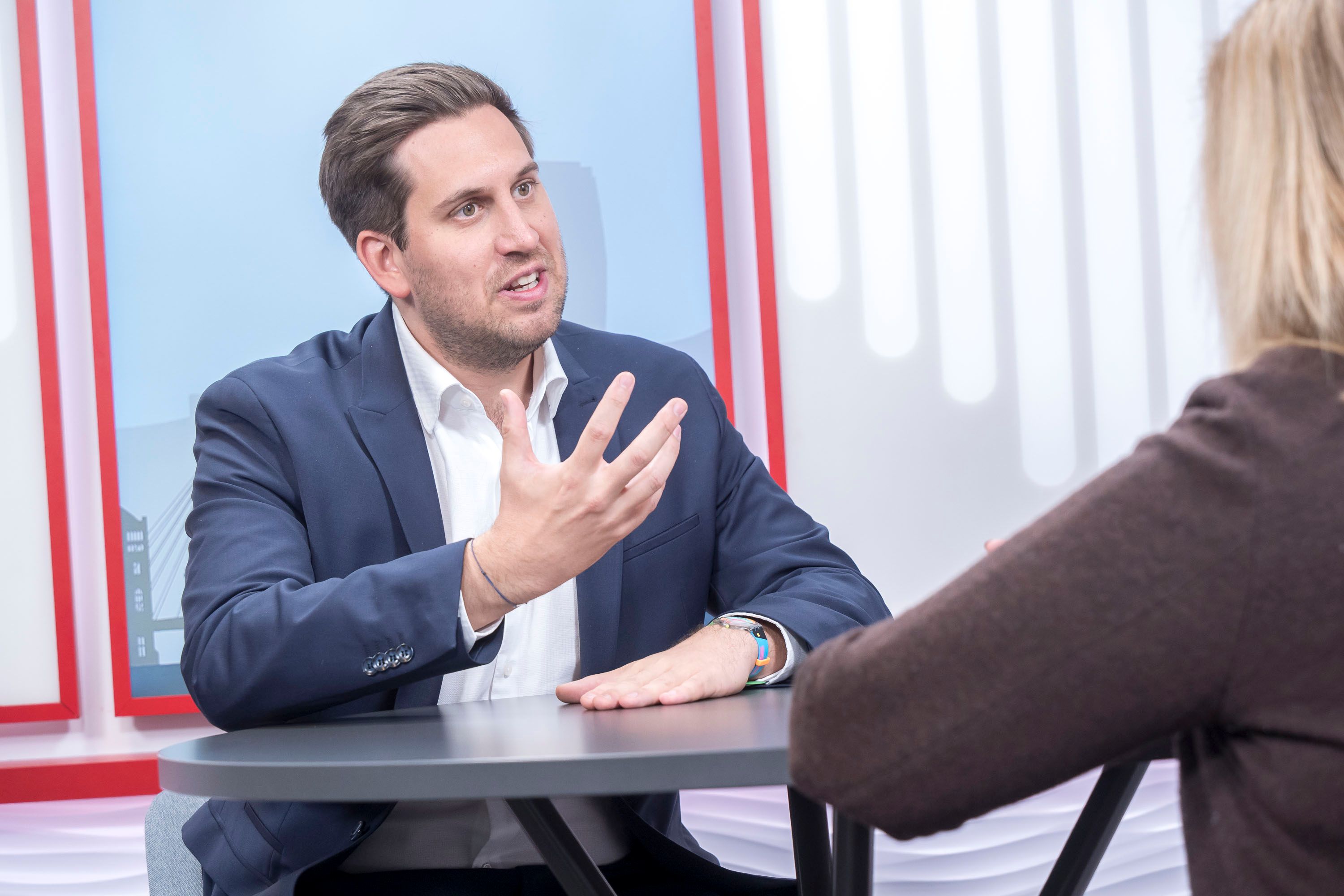 Heute.at - Pröll sagt an: Grünes Licht für selbstfahrende Autos