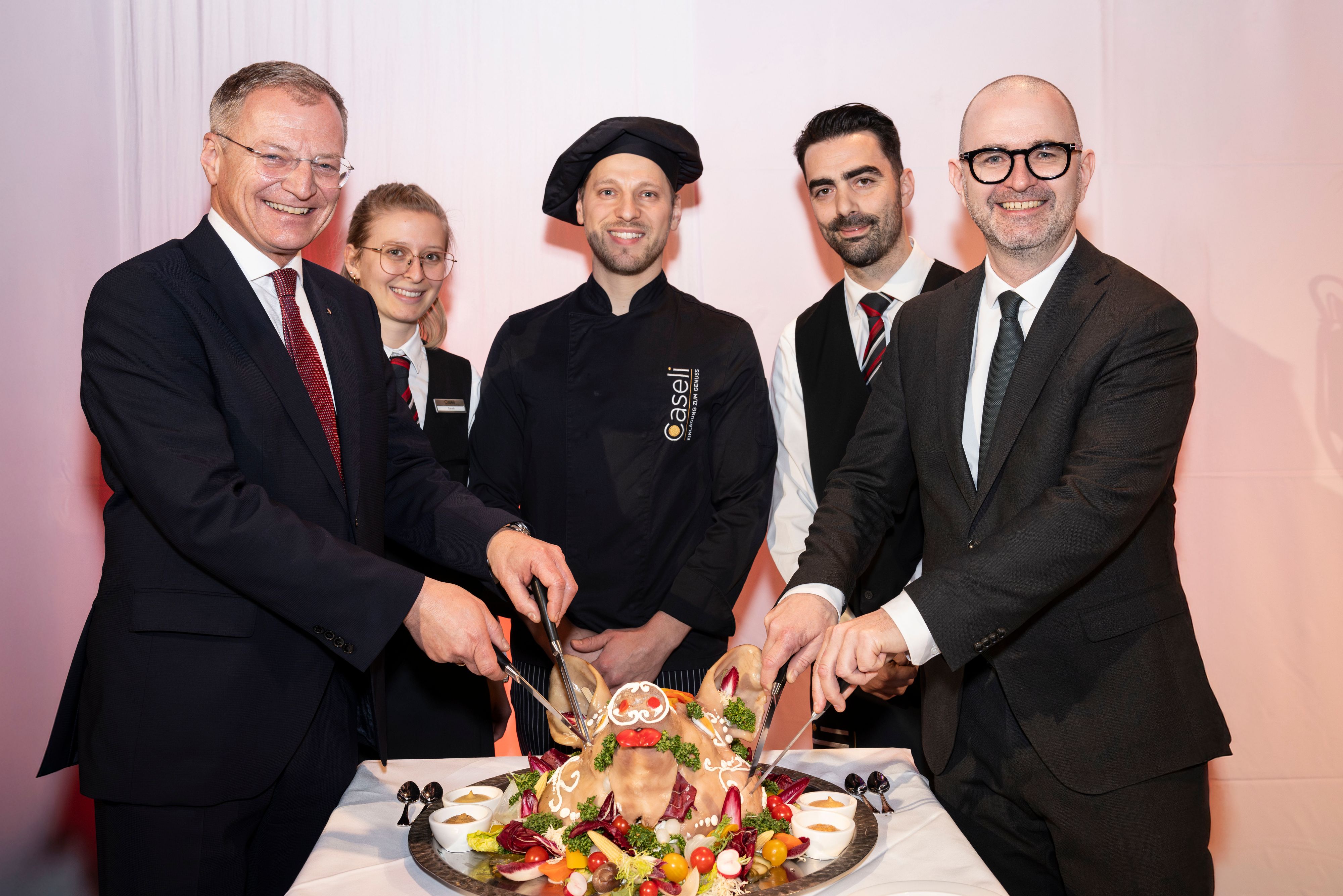 Heute.at - Danke sagen – 700 Gäste bei Neujahrsempfang in Linz