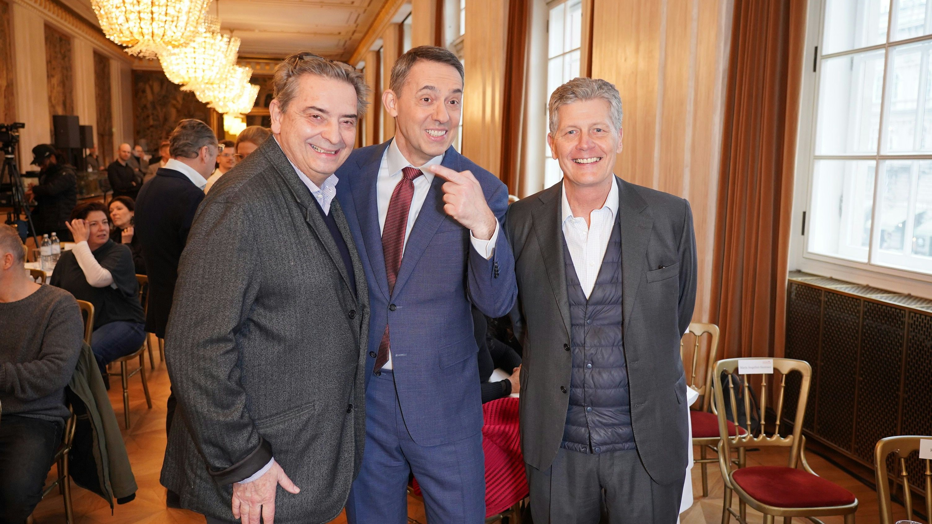 Heute.at - Opernball-Wahnsinn! Tickets noch teurer als im Vorjahr