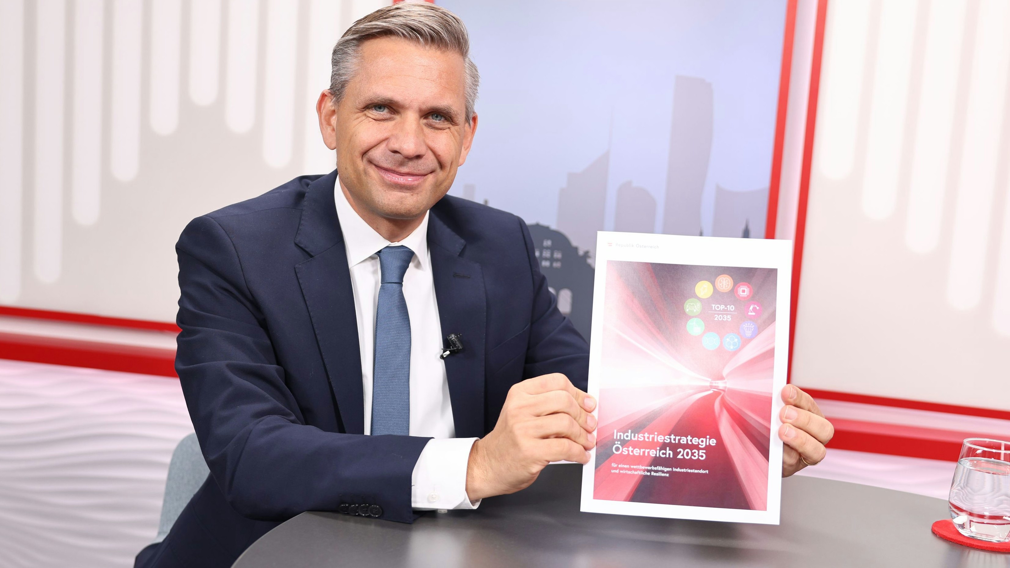 Heute.at - Einige werden es schwer haben – Minister ganz offen