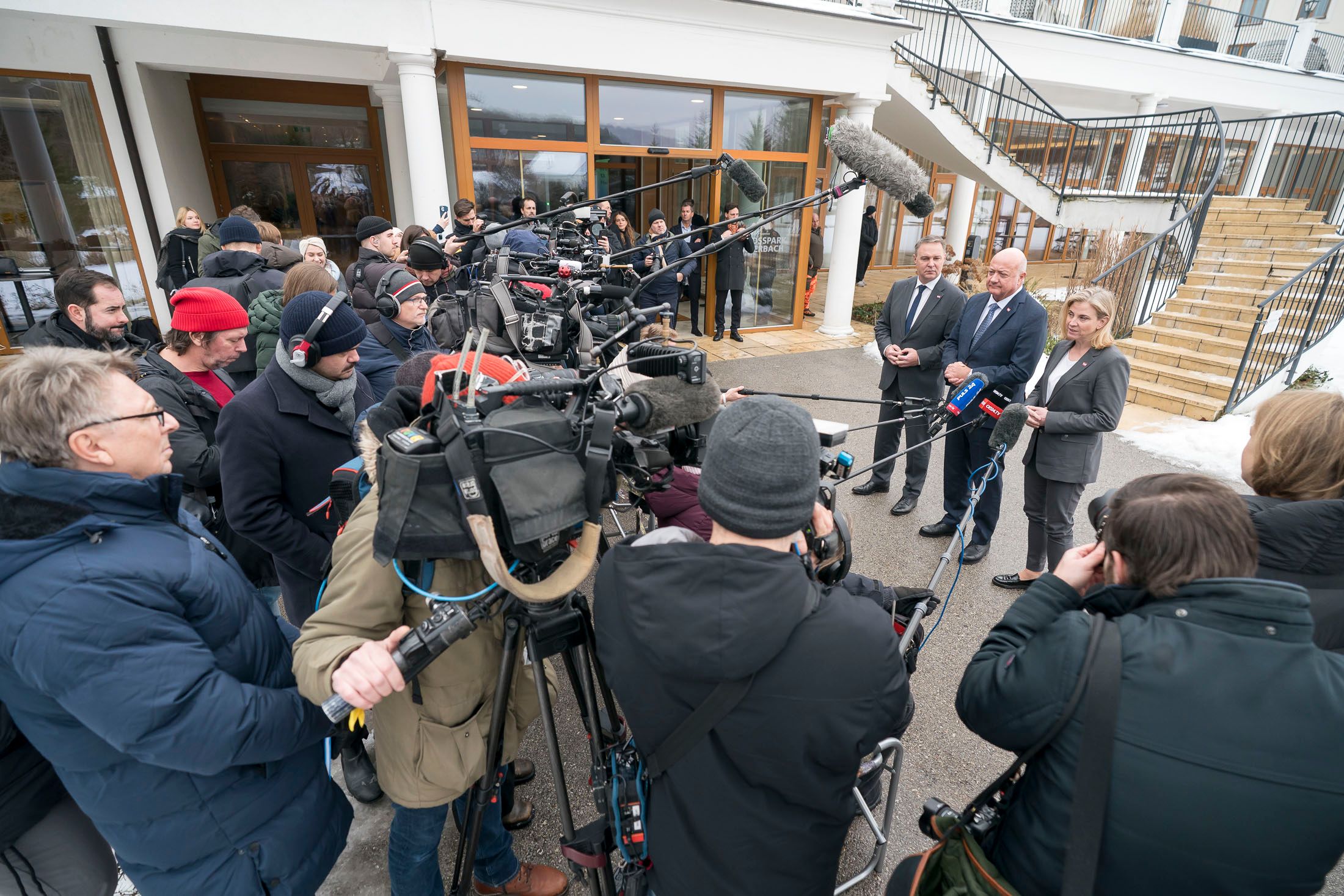 Ganz schön viel Aufwand für sechs Minuten Propagandarede