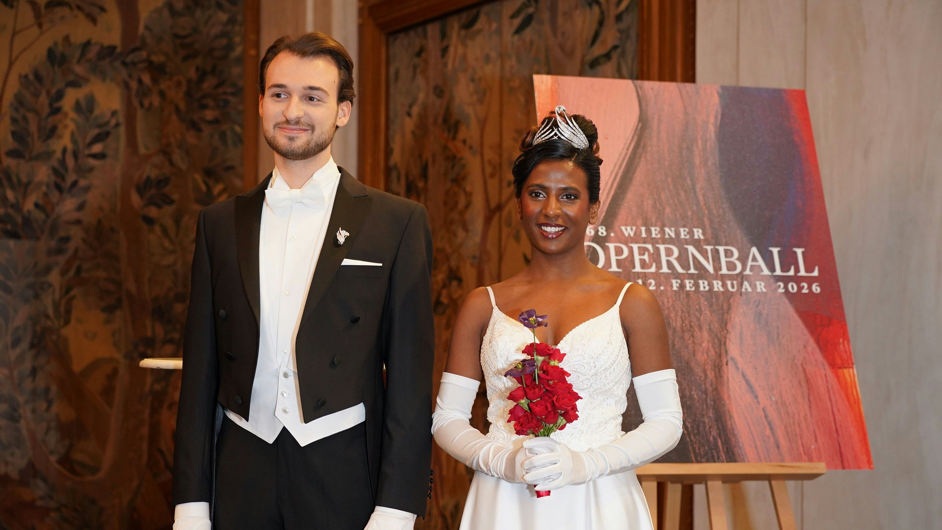 Heute.at - Opernball in Rot-Schwarz: Dieses Werk gibt den Ton an