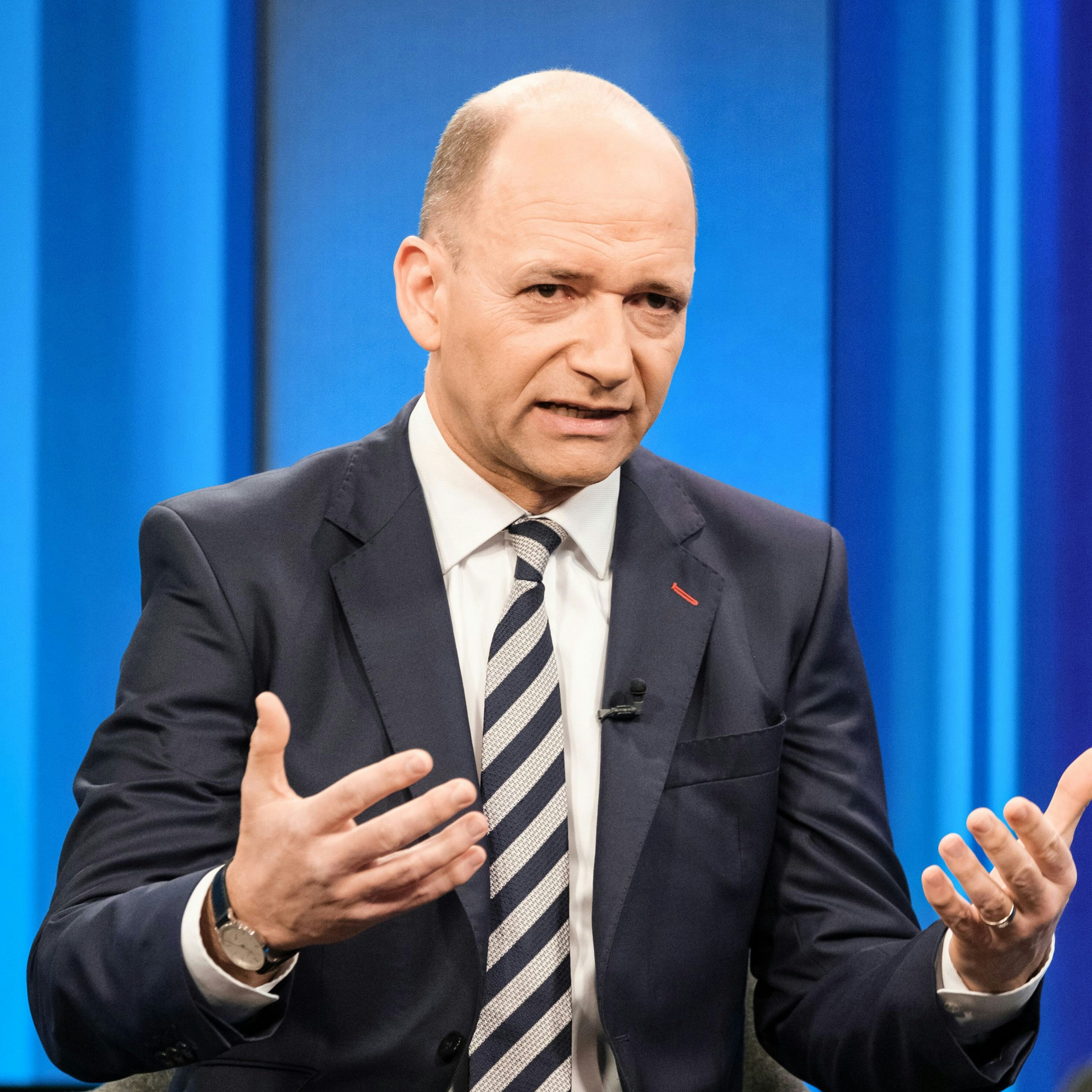 Politikberater Thomas Hofer während einer ORF-Sendung, 2024.