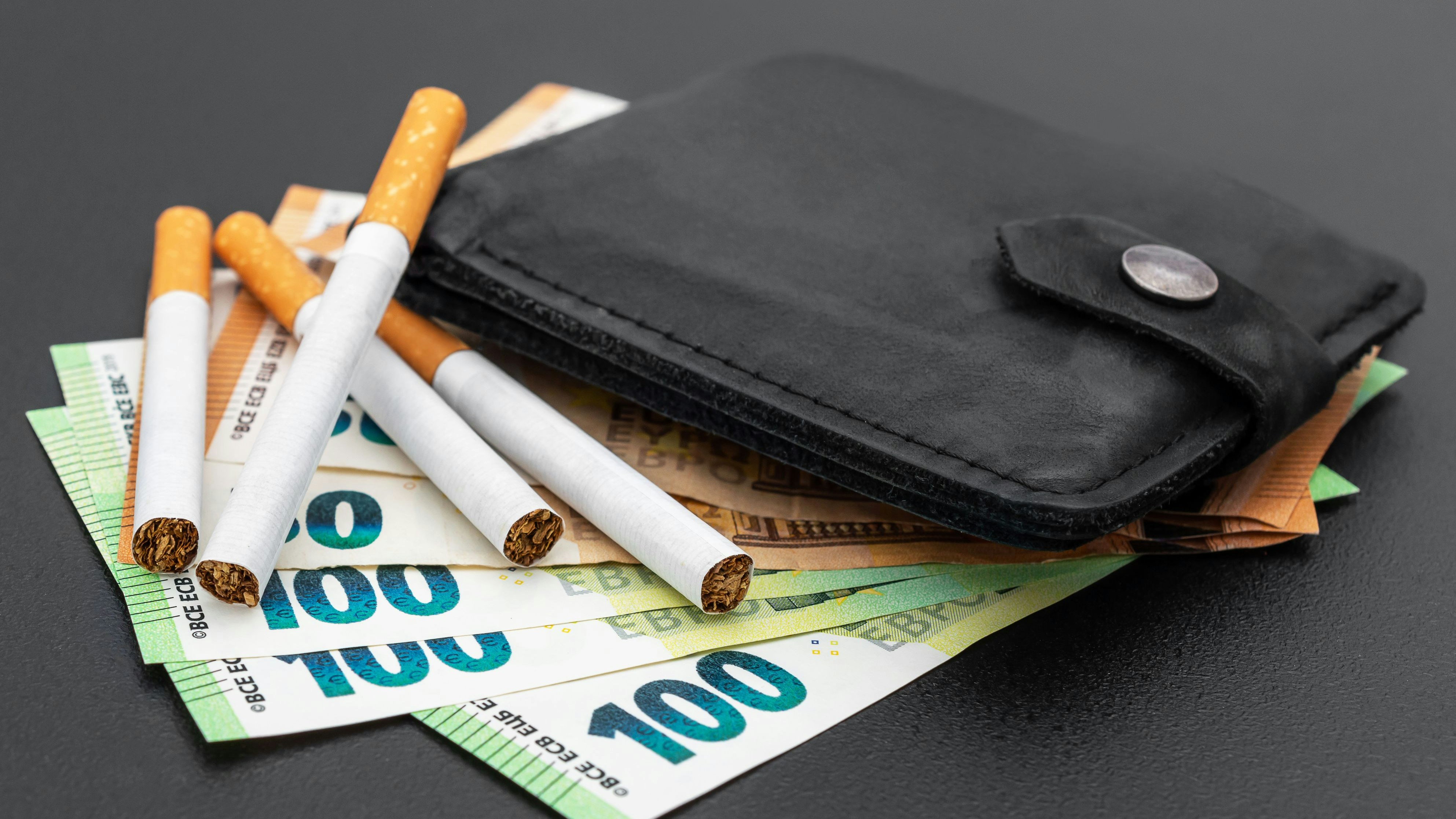 Heute.at - 10 Euro pro Packerl! Das sind die neuen Tschick-Preise