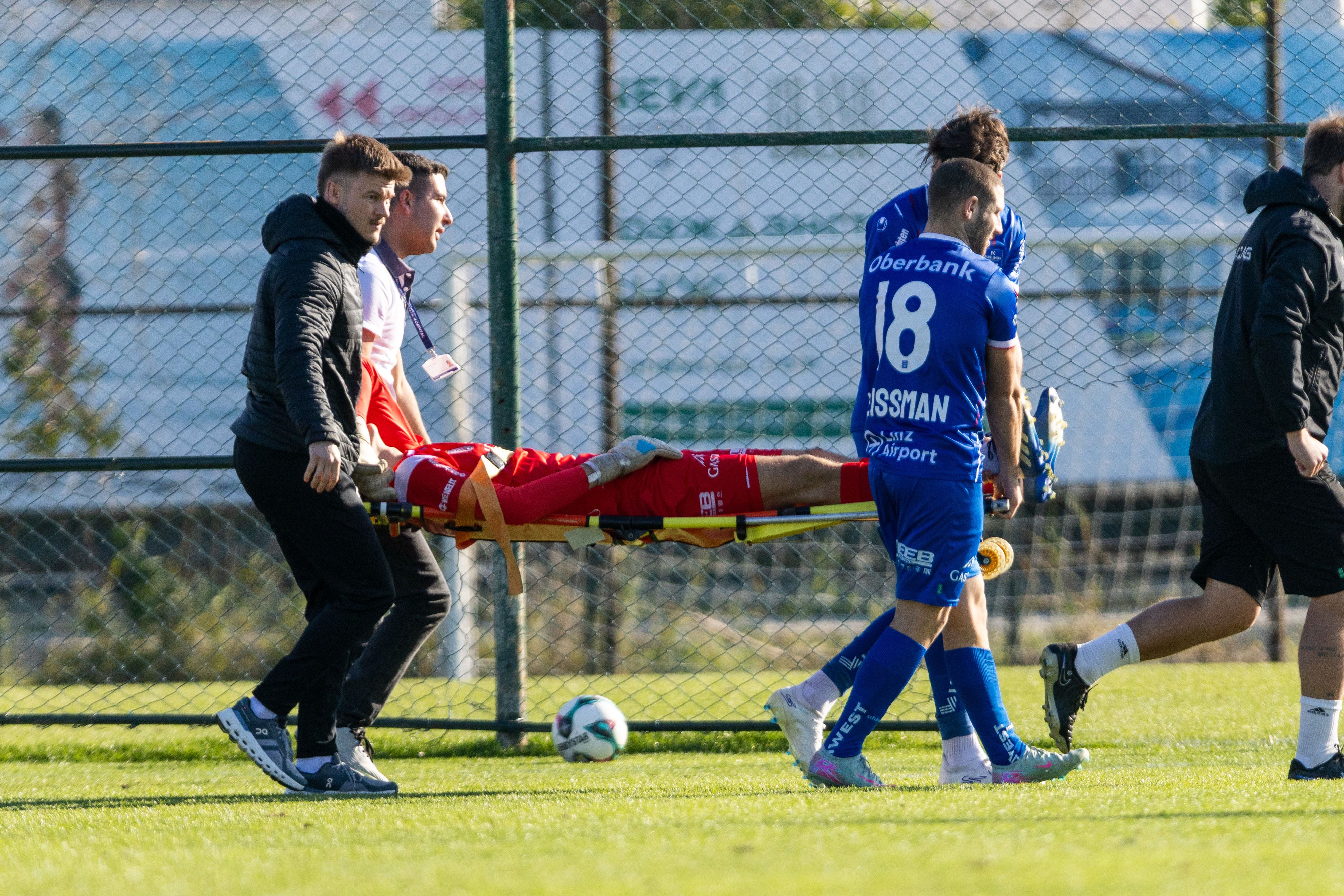 Heute.at - Bundesliga-Tormann bei Testspiel schwer verletzt