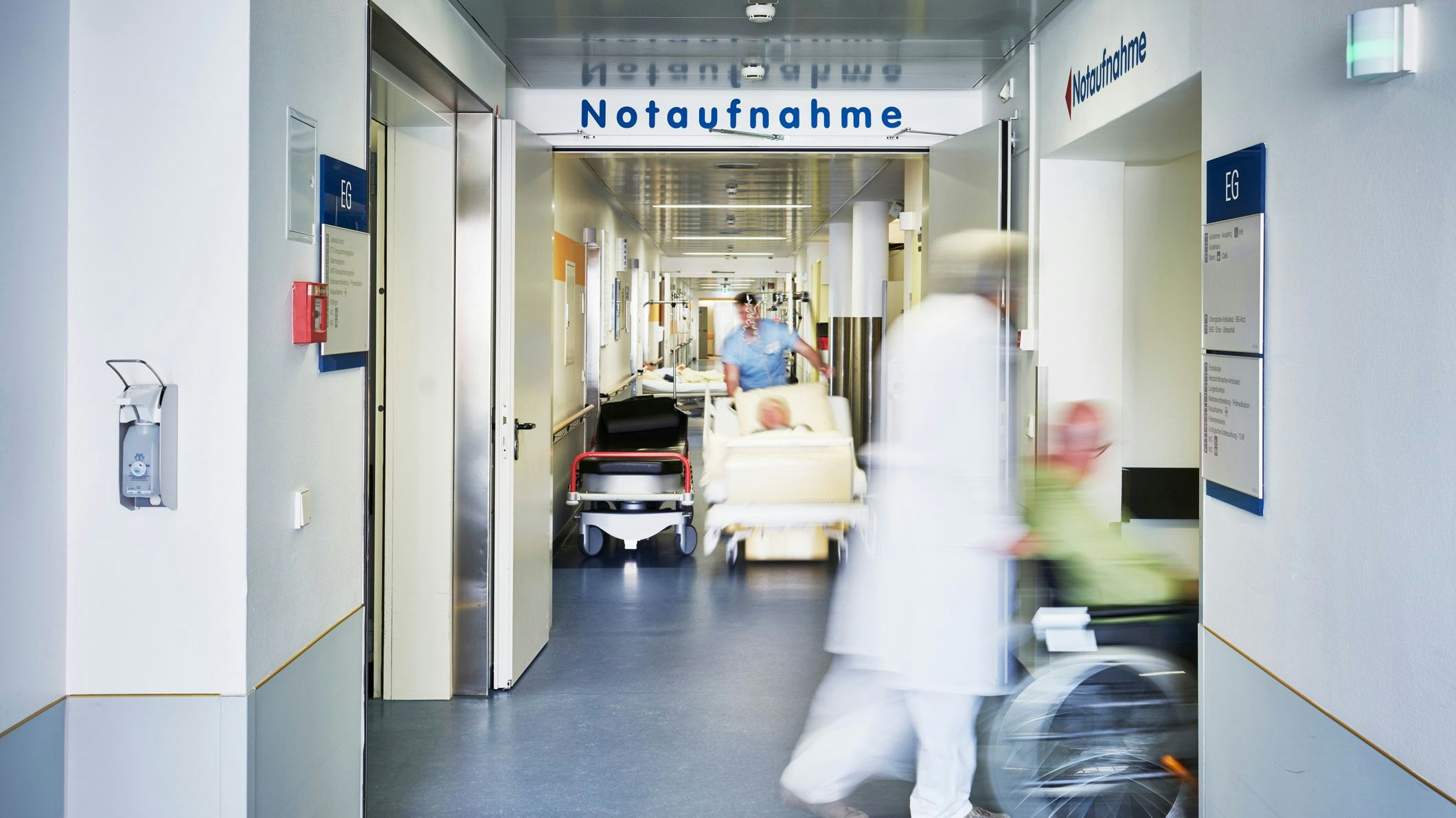 Die Lage in den Krankenhäusern ist mehr als angespannt. Jetzt wird zum Streik gerufen. (Symbolbild)