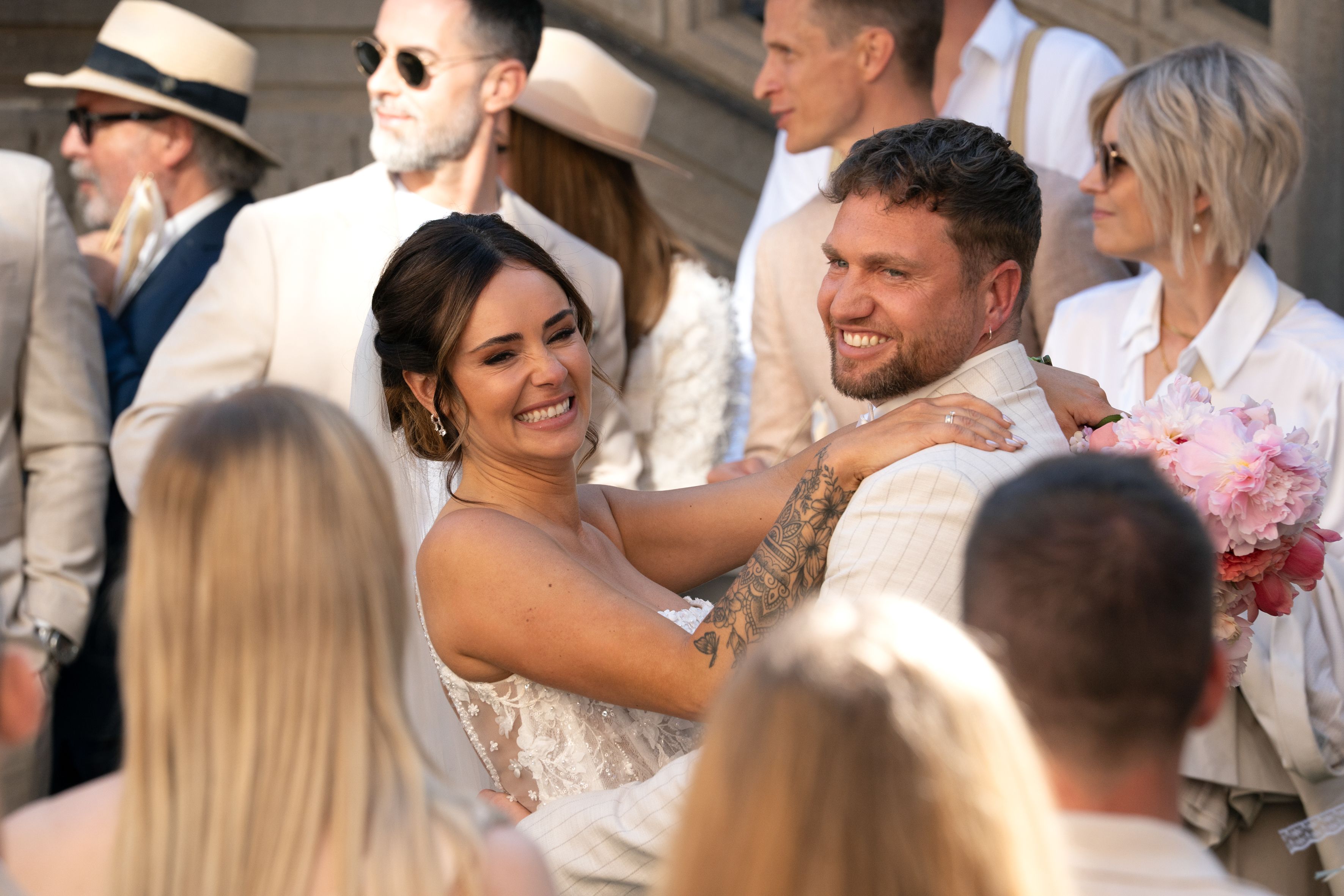 Konstantin und Jessi haben über die Datingshow das ganz große Liebesglück gefunden. Eine Freude, die den Österreichern nicht vorenthalten bleiben sollten.