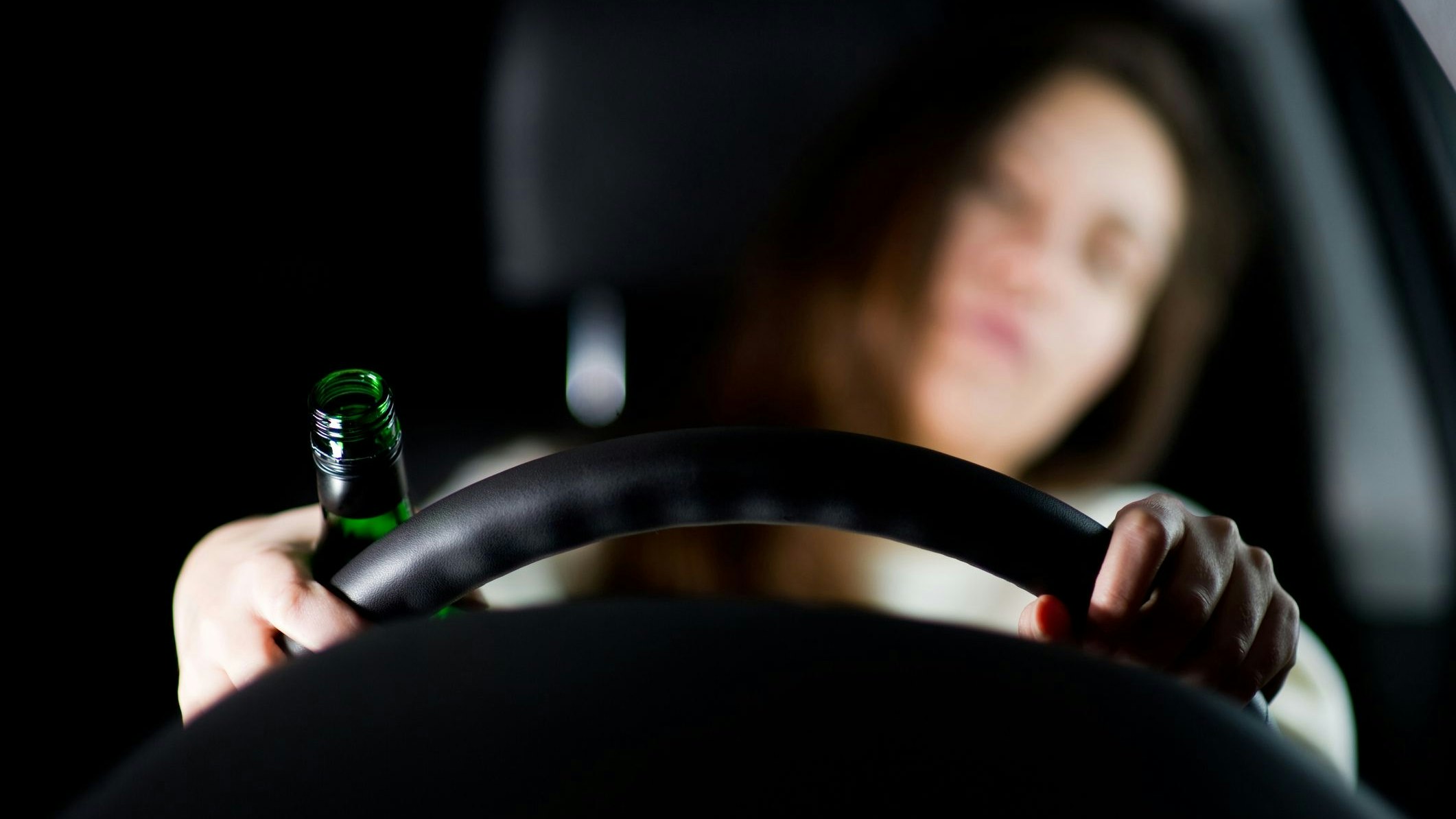 1 . 200 Euro zu zahlen – Baute fast Horror - Crash – Geldstrafe für Alko - Lenkerin