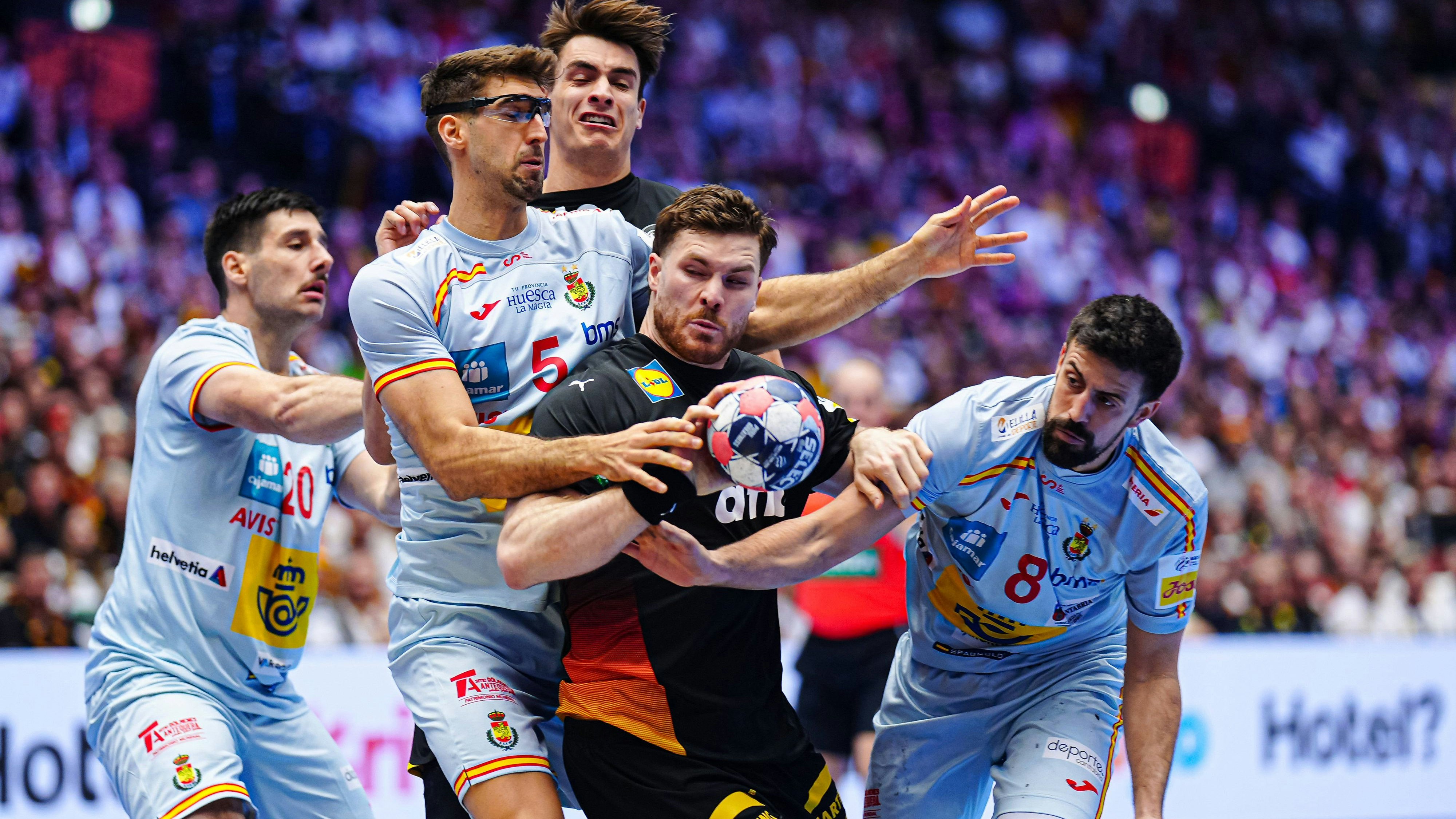 Heute.at - Müssen uns bei den Österreichern bedanken