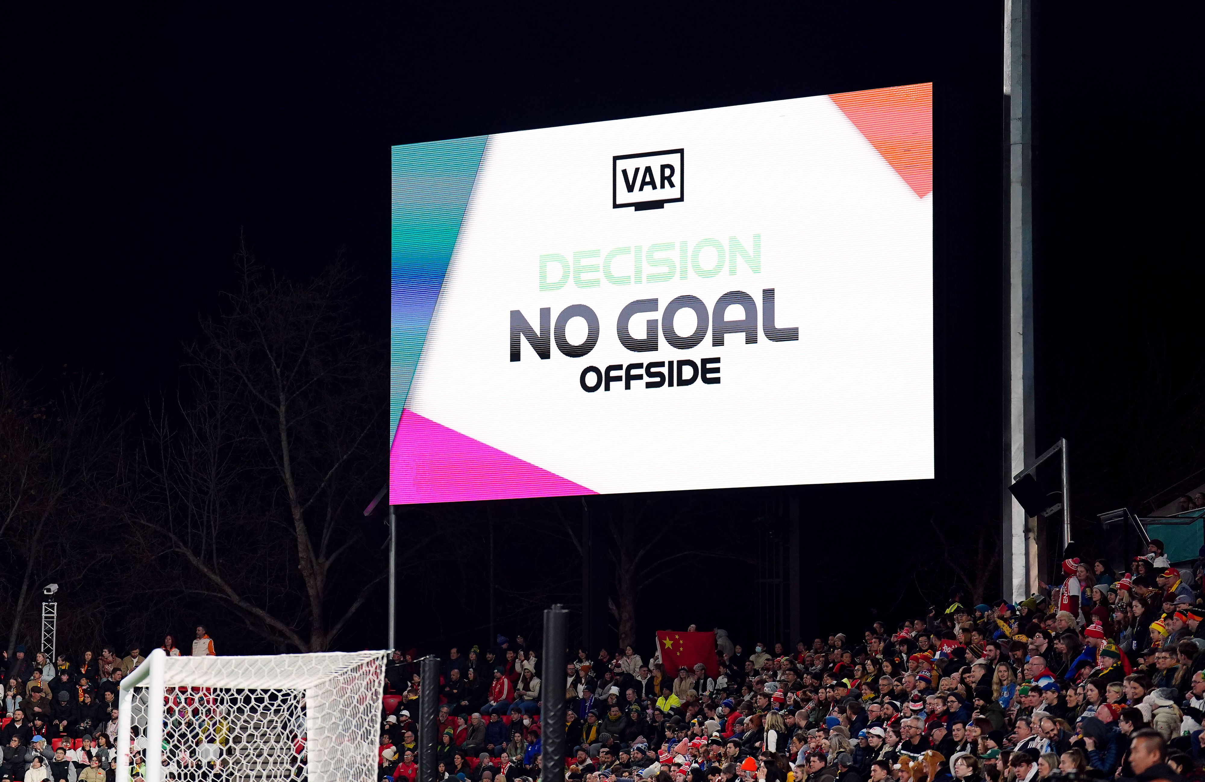 Heute.at - VAR, Abseits-Linie: FIFA plant weitere Regel-Revolution