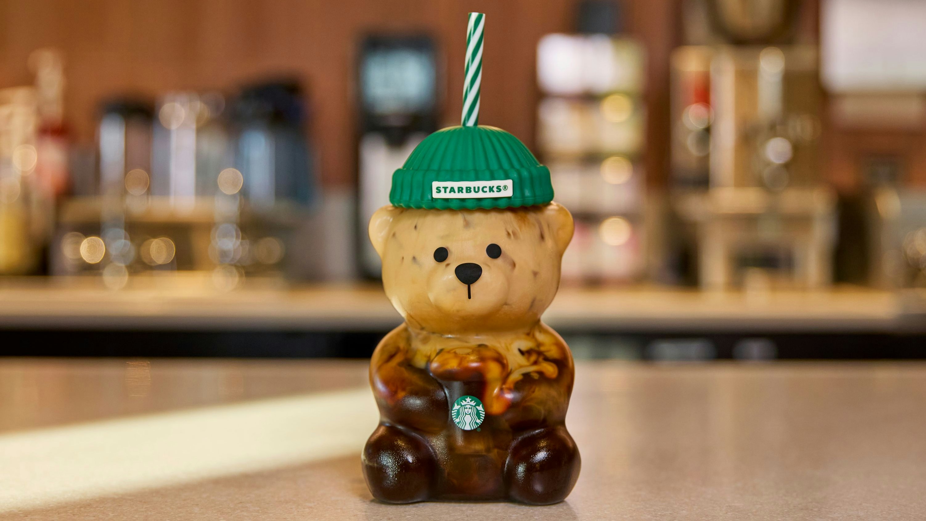 Heute.at - Streng limitiert! Starbucks Bearista Cup kommt zu uns