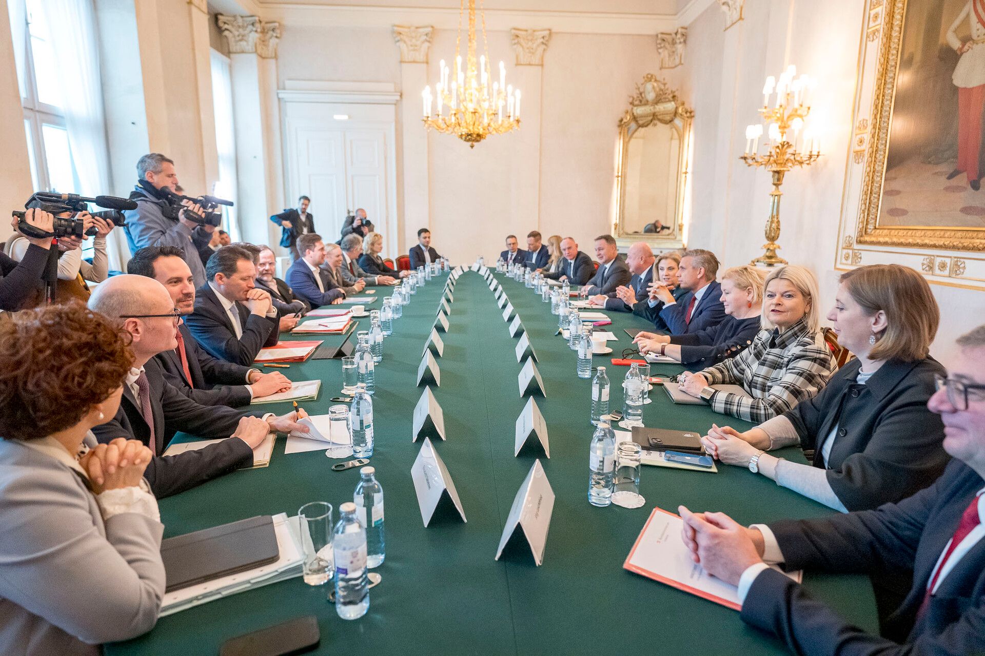 Die Bundesregierung nimmt sich für 2026 viel vor. Archivbild. 