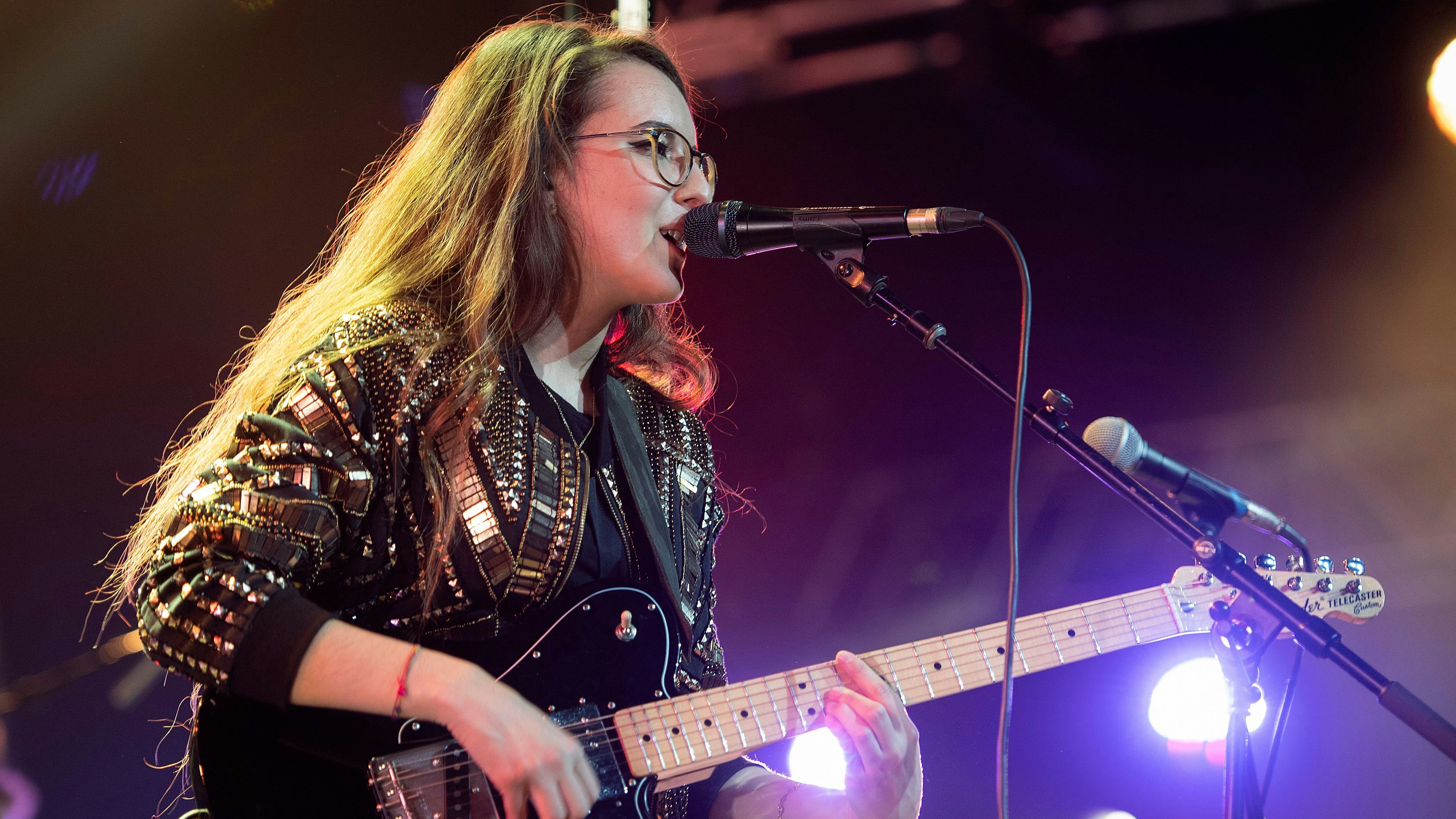   Ultra - mega - giga - crazy  – ESC 2026 : Diese Schweizerin soll in Wien triumphieren