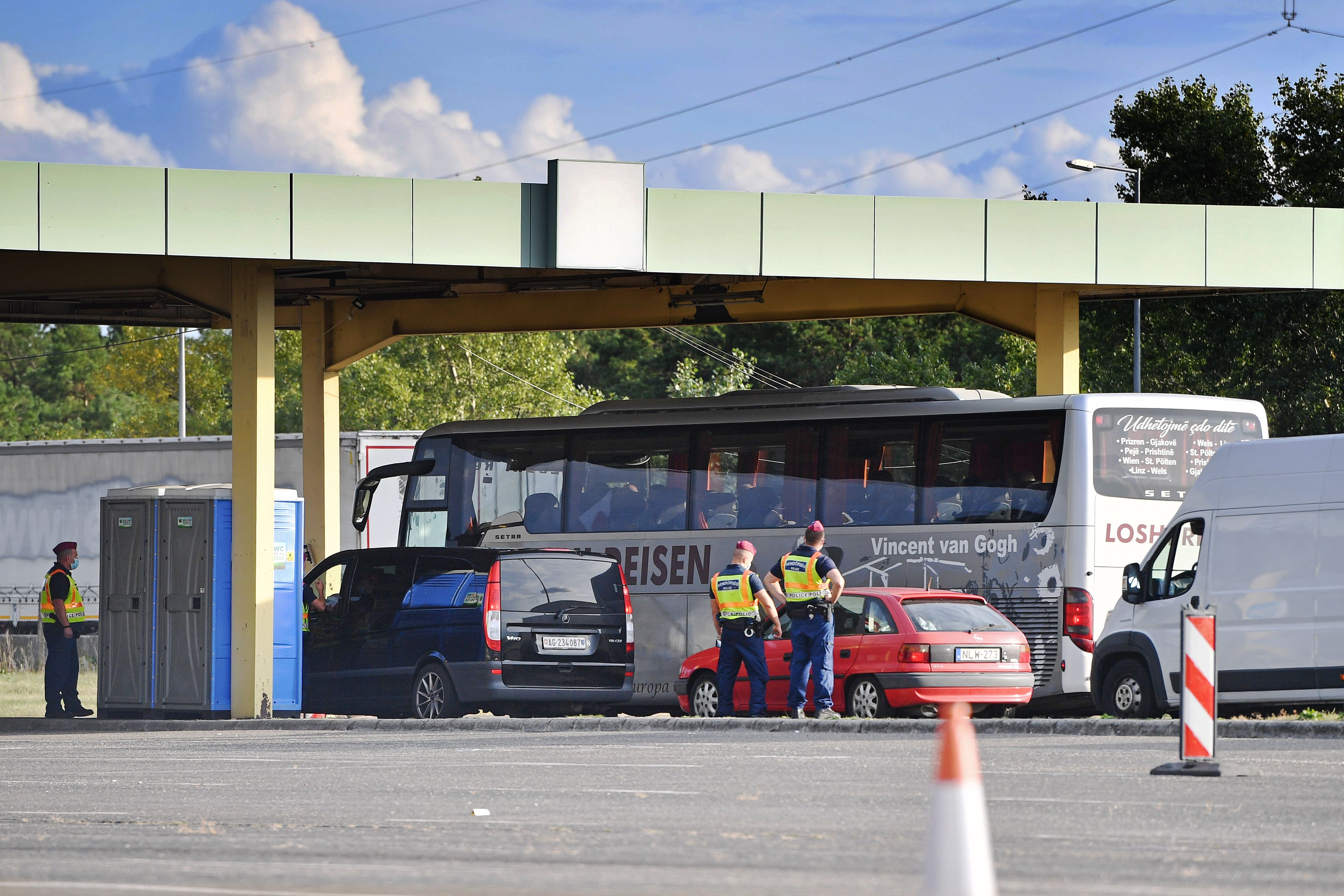 Heute.at - Totes Baby bei Mistkübel – Kamera filmte Schock-Tat