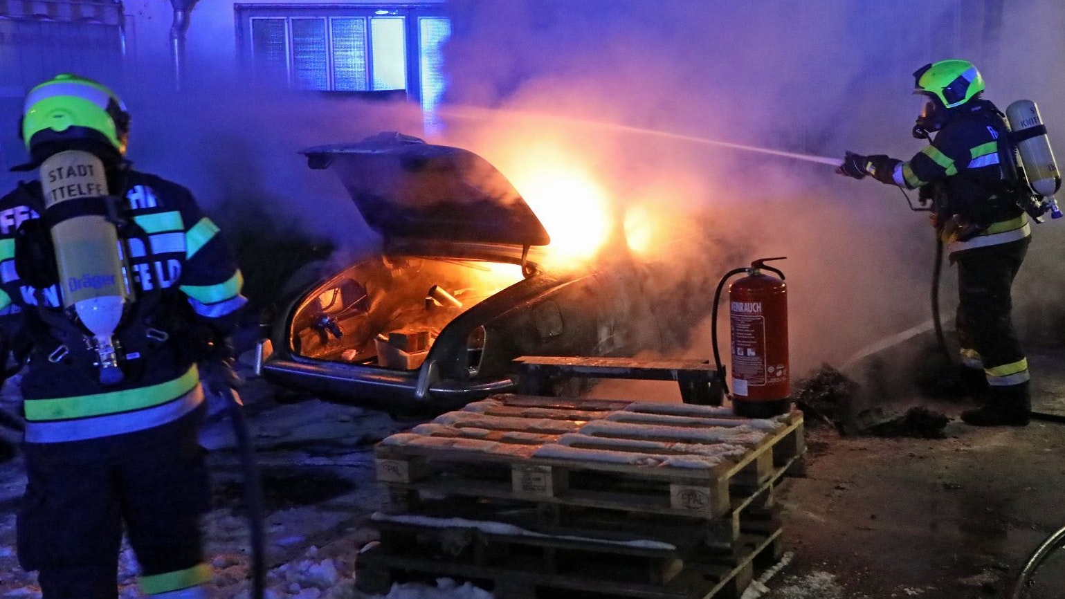 Heute.at - Spott und Häme! Feuerwehr wegen Großeinsatz ausgelacht