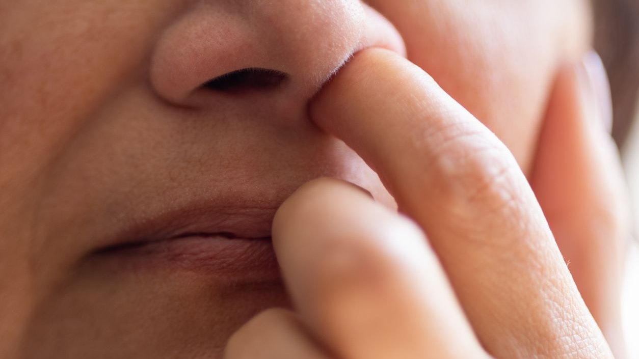 Heute.at - Alzheimer! Warum Nasenbohren die Forschung beschäftigt