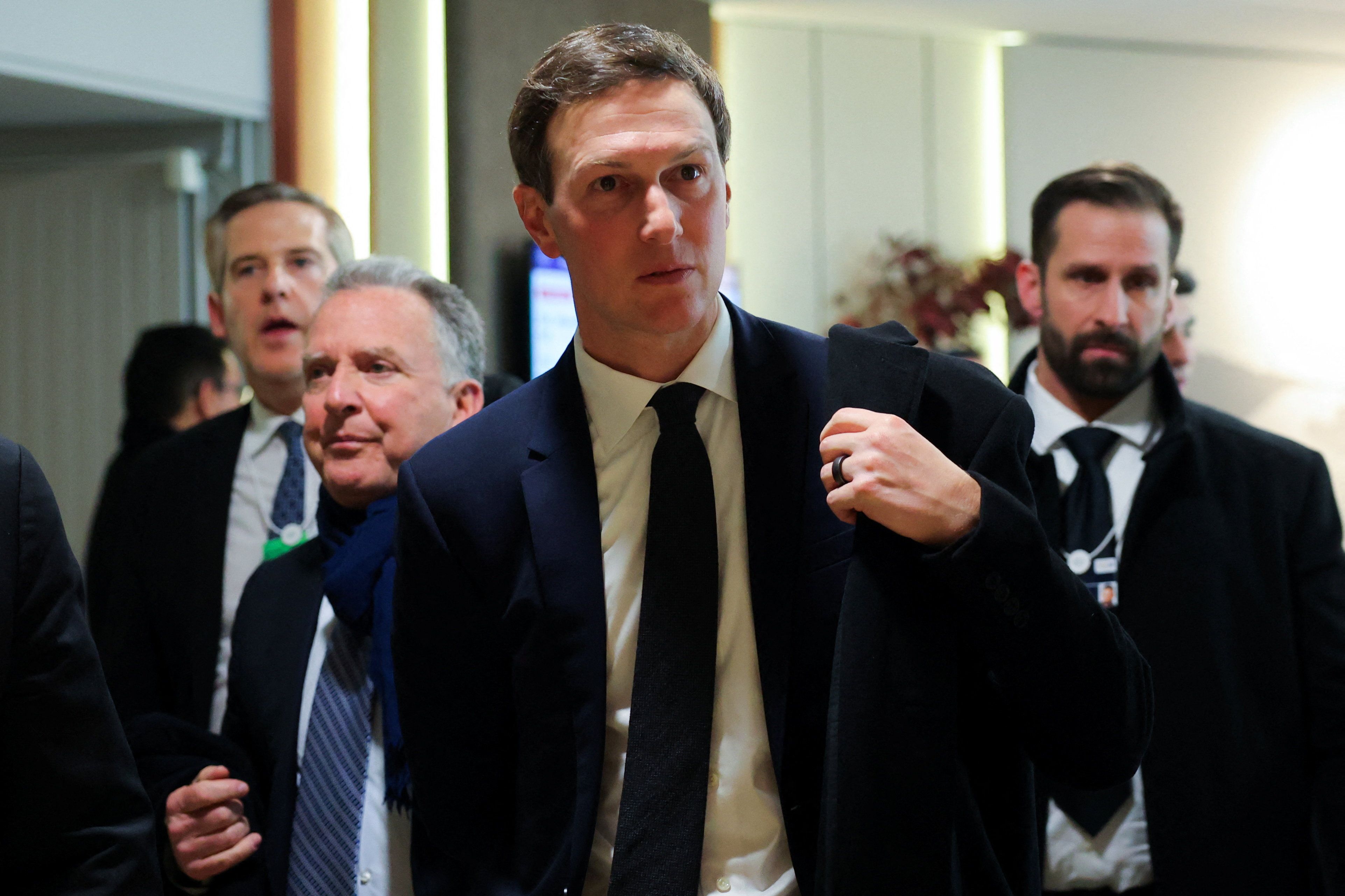 Schwiegersohn Jared Kushner (hier in Davos) spielt in der Trump-Regierung eine entscheidende Rolle
