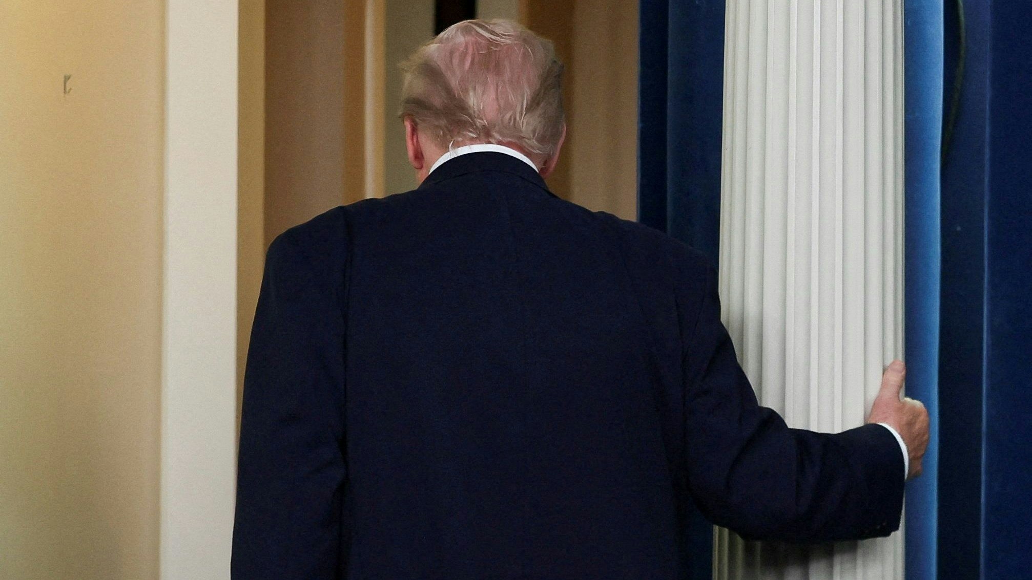 Wie verhält sich US-Präsident Donald Trump? In einem Telefonat mit Minnesota-Gouverneur Tim Walz schlug er versöhnlichere Töne an