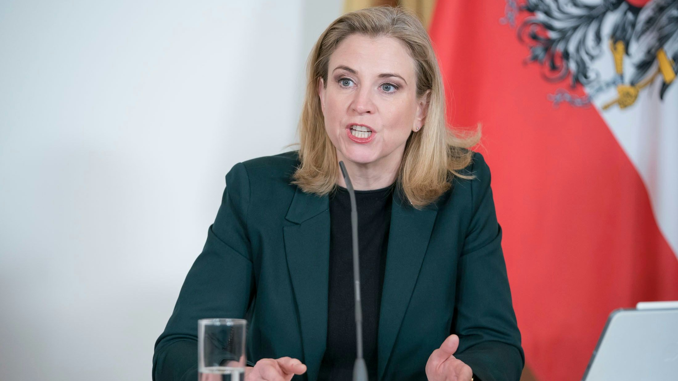 Heute.at - An diese Länder zahlt Außenministerium Steuergeld aus