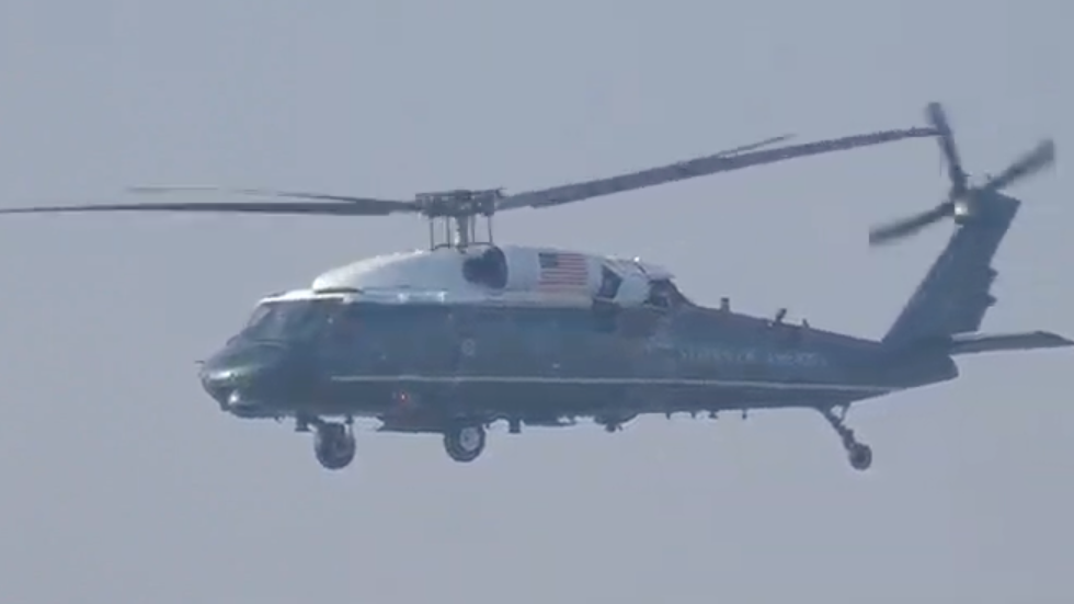 Mit dem Helikopter ging es von Zürich direkt auf den Davosersee