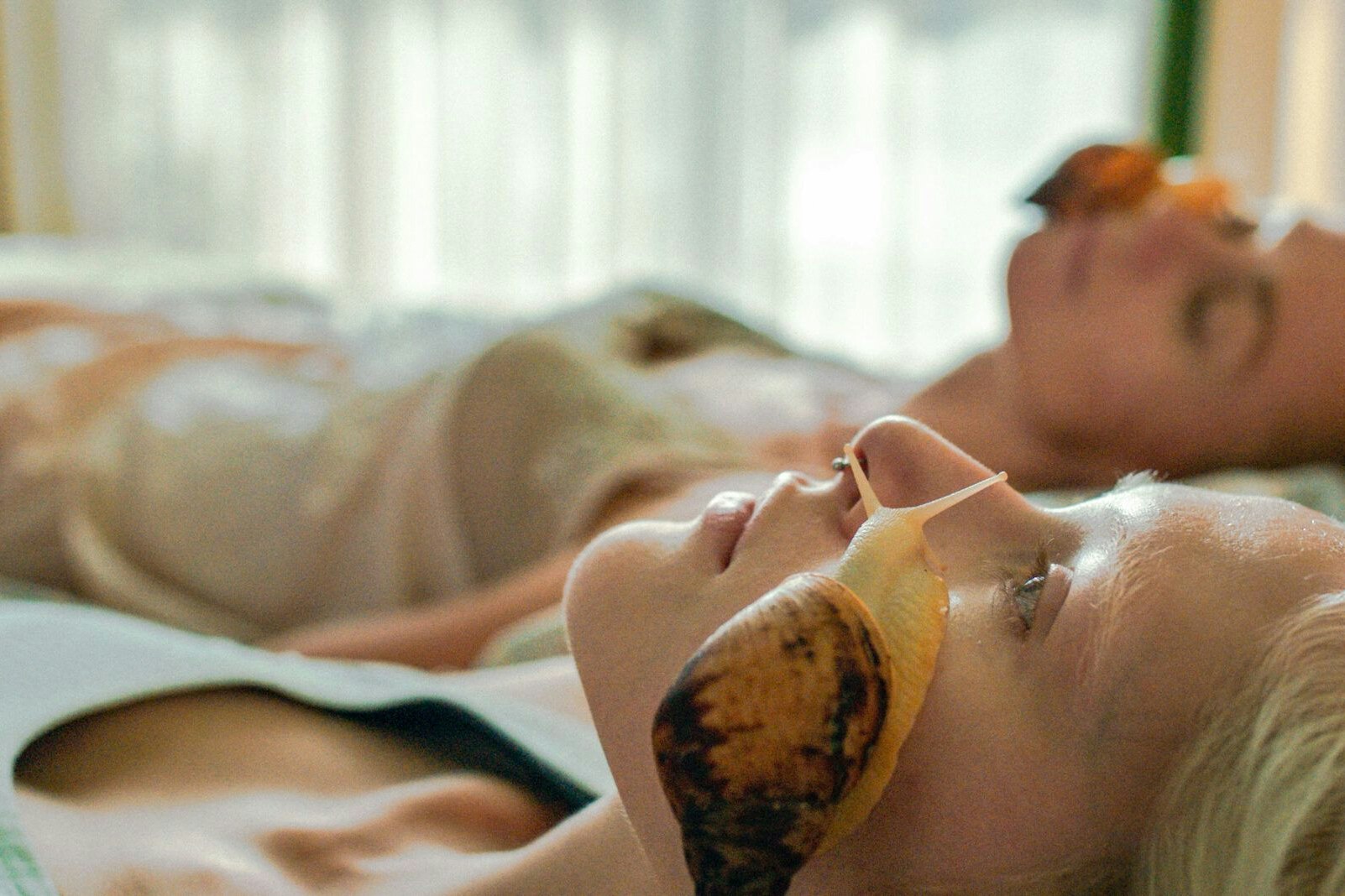 Tragische Liebesgeschichte im Schatten des Ukraine-Krieges: "White Snail"